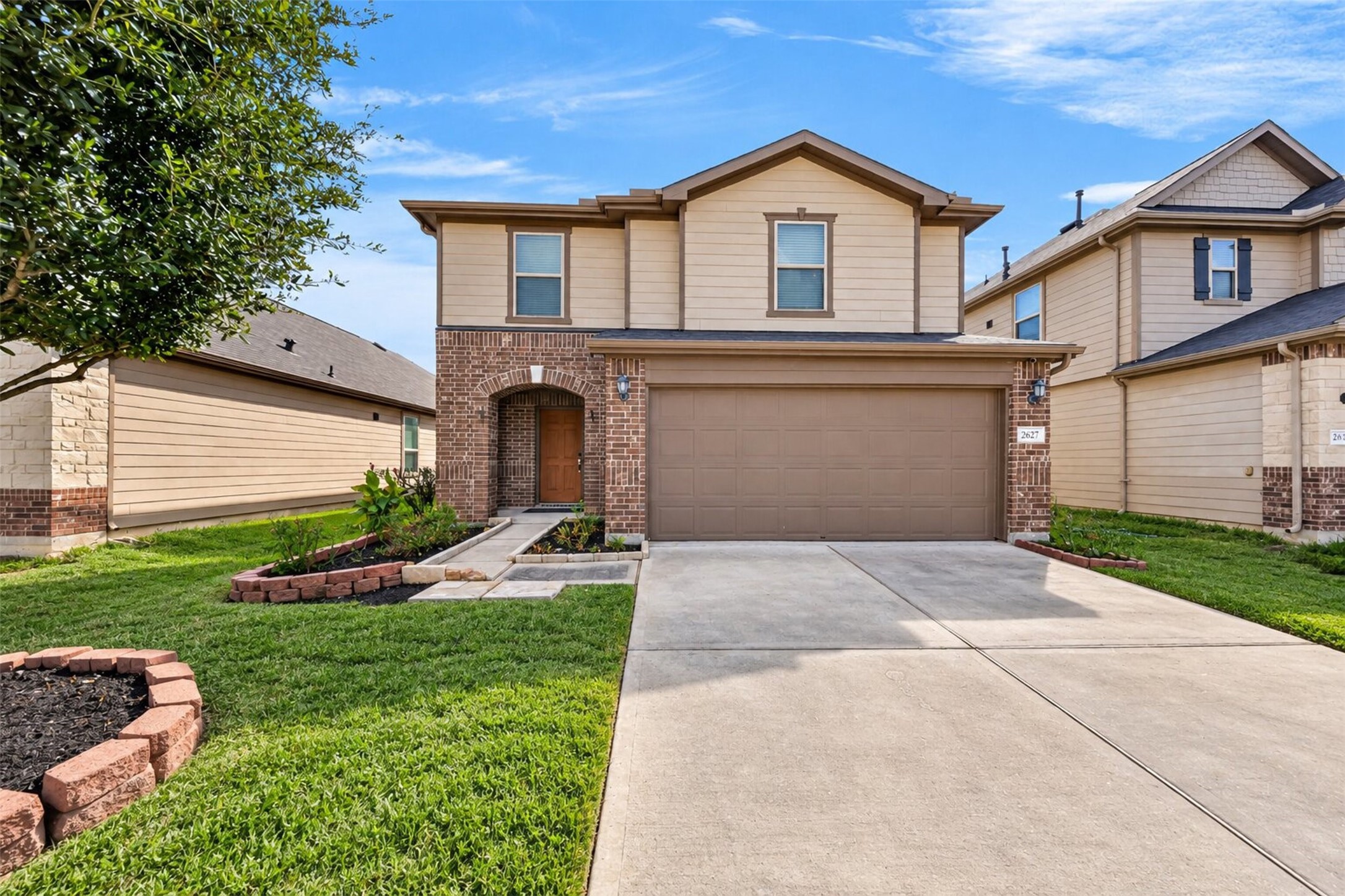 2627 White Bluff Lane, Houston, TX 77038 2627 White Bluff Lane, Houston, TX 77038