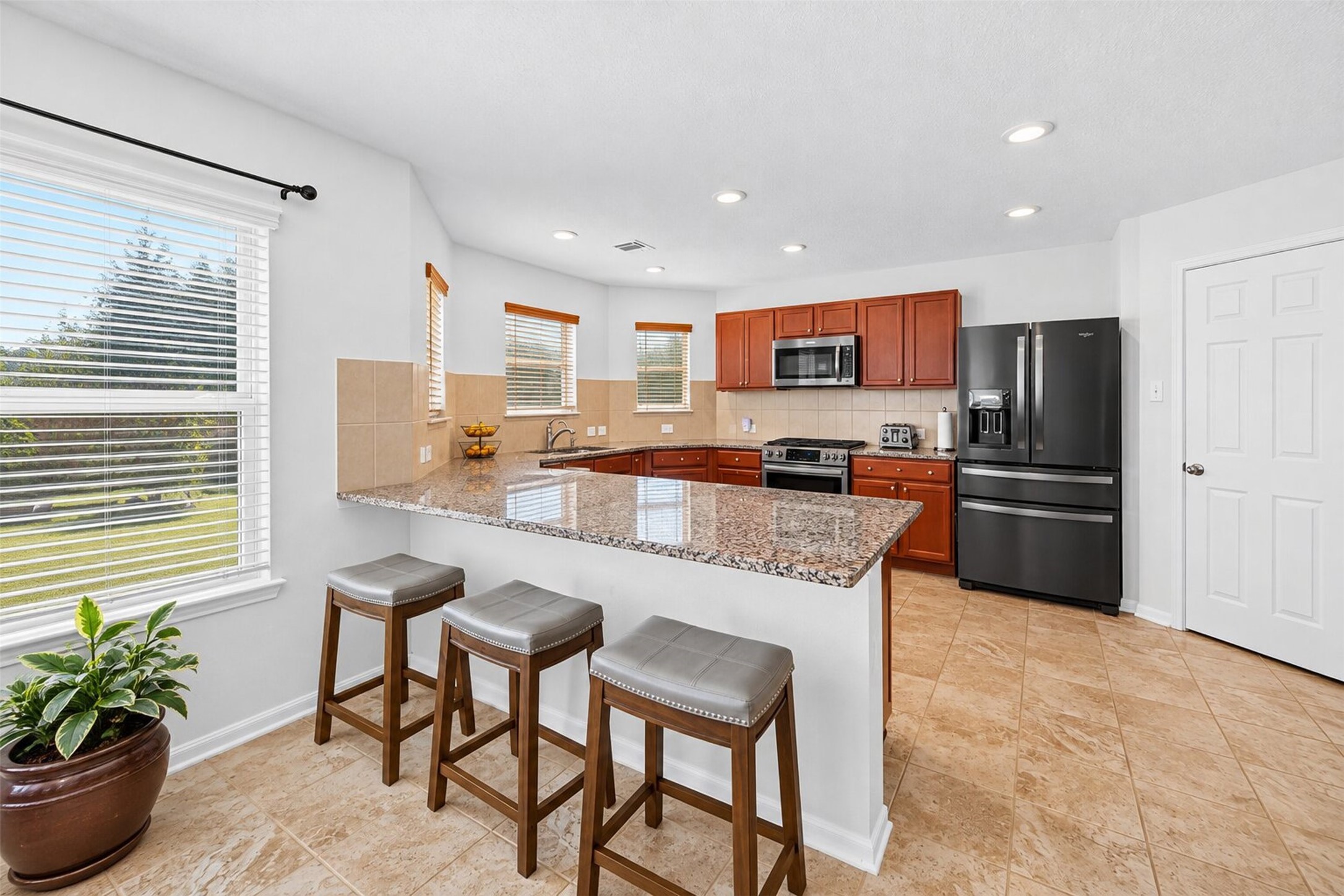 View looking into kitchen