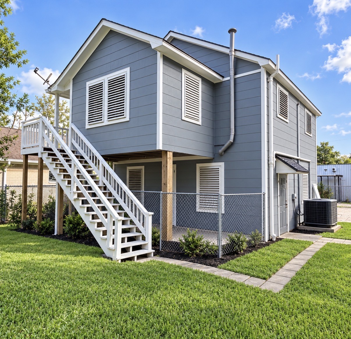 7017 2nd Street, #B, Hitchcock, TX 77563