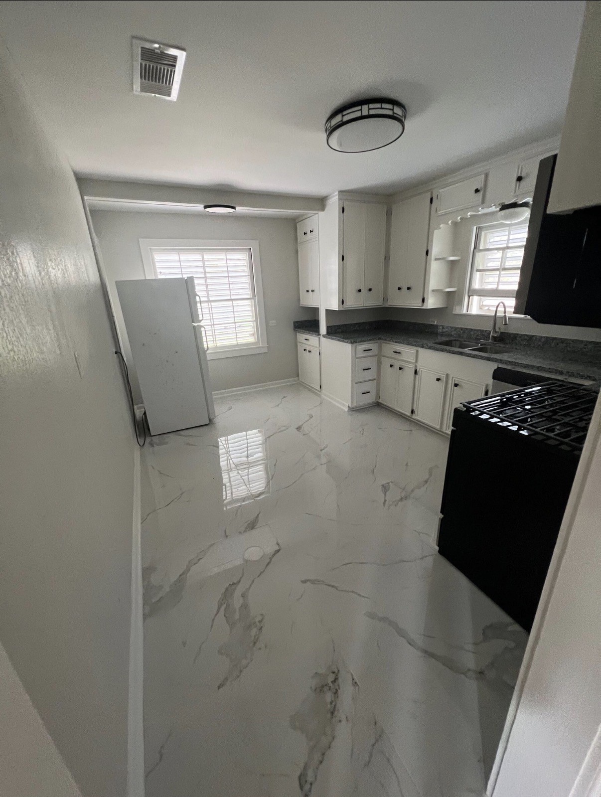 7017 2nd Street, #B, Hitchcock, TX 77563