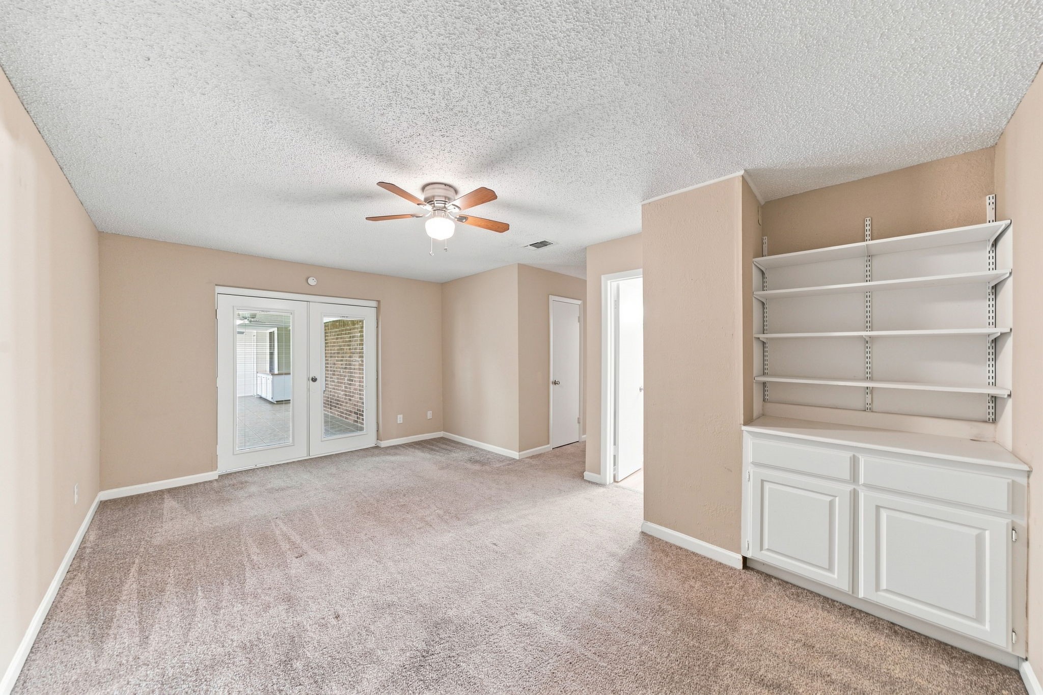 Primary bedroom
