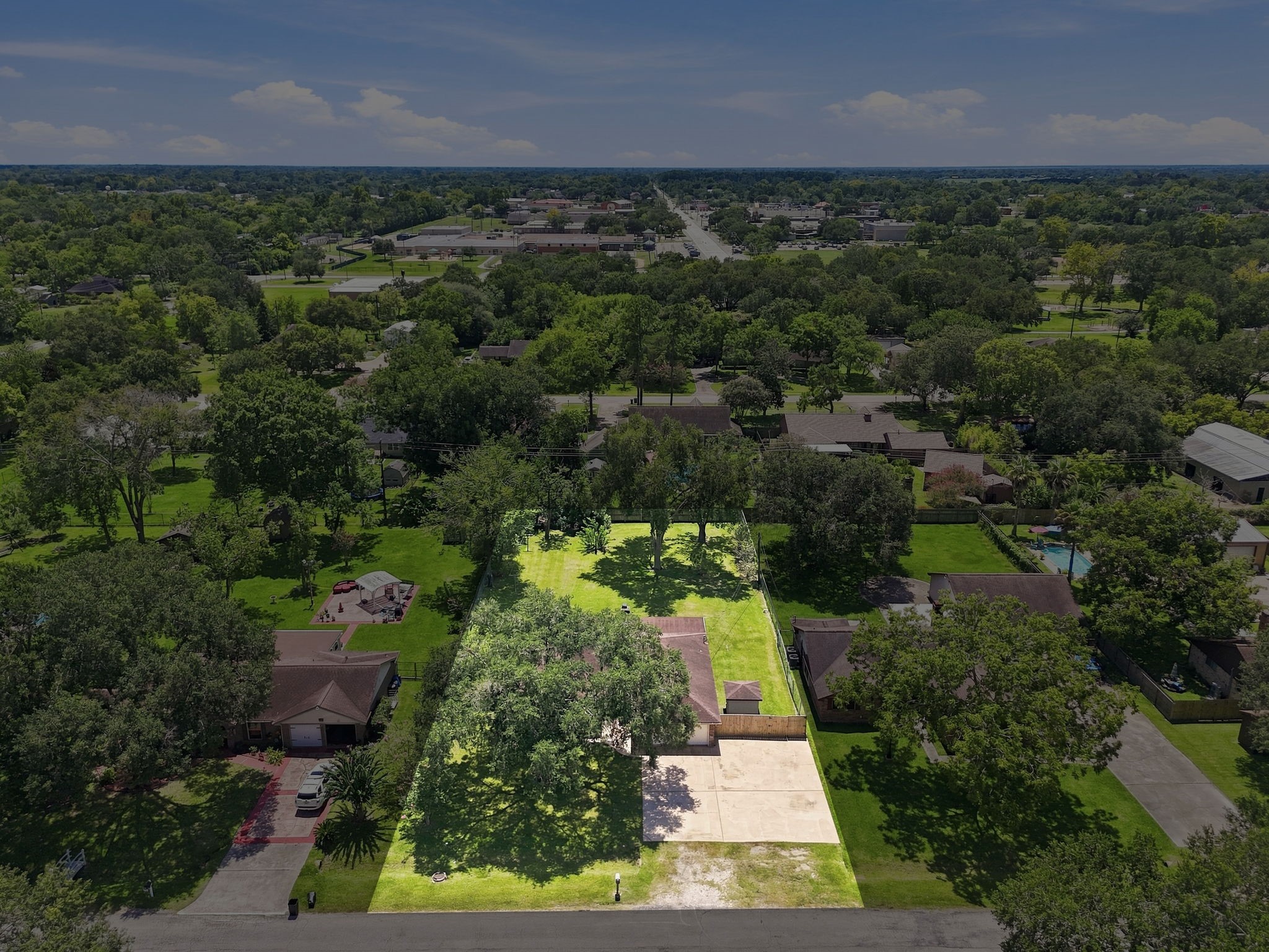 13317 Rene Circle, Santa Fe, TX 77510