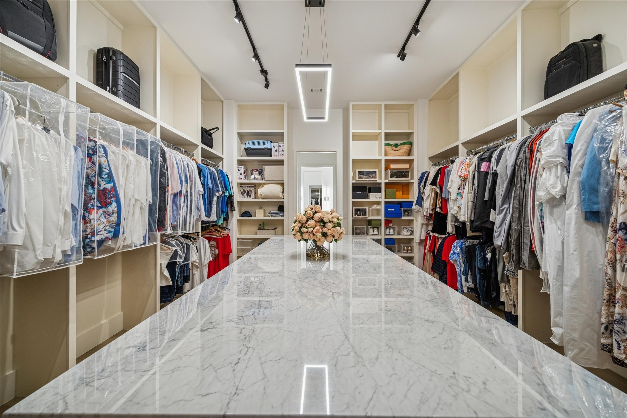 212 E Cowan Drive, Houston, TX 77007