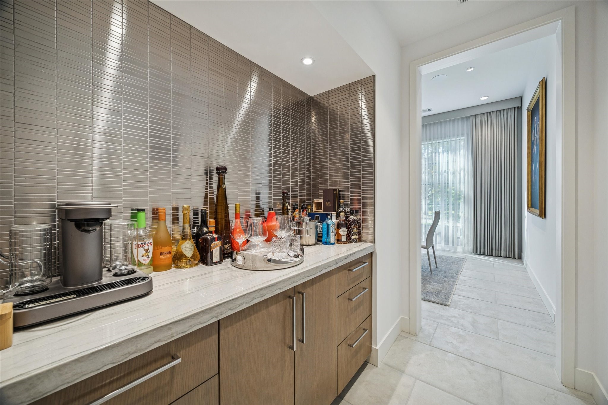 212 E Cowan Drive, Houston, TX 77007