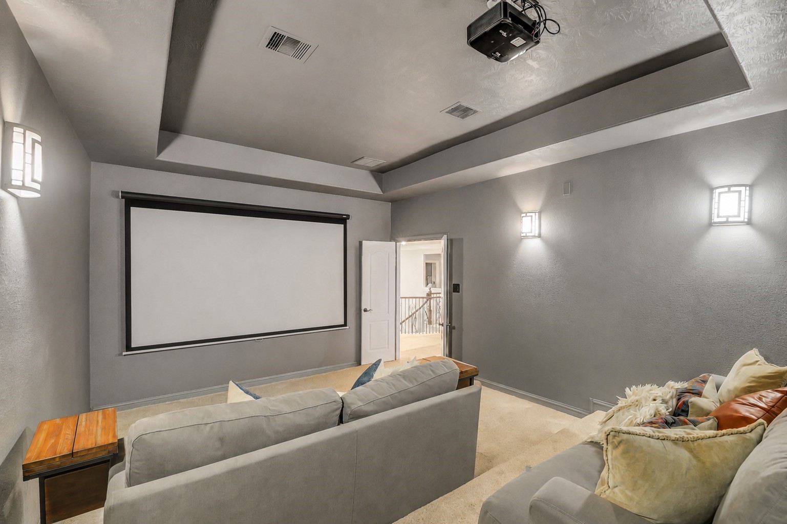 Another angel of the media room making it perfect for family movie nights.