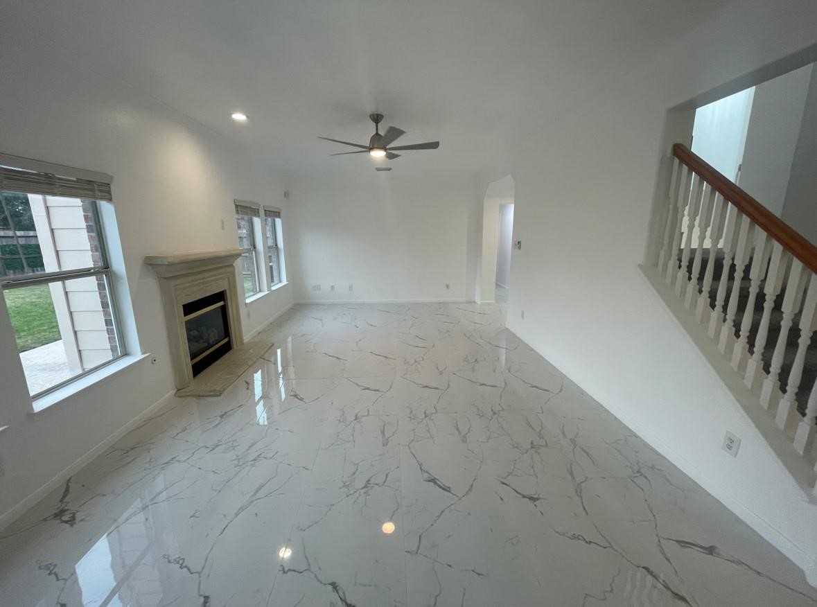 556 Cedar Fork Drive, League City, TX 77573
