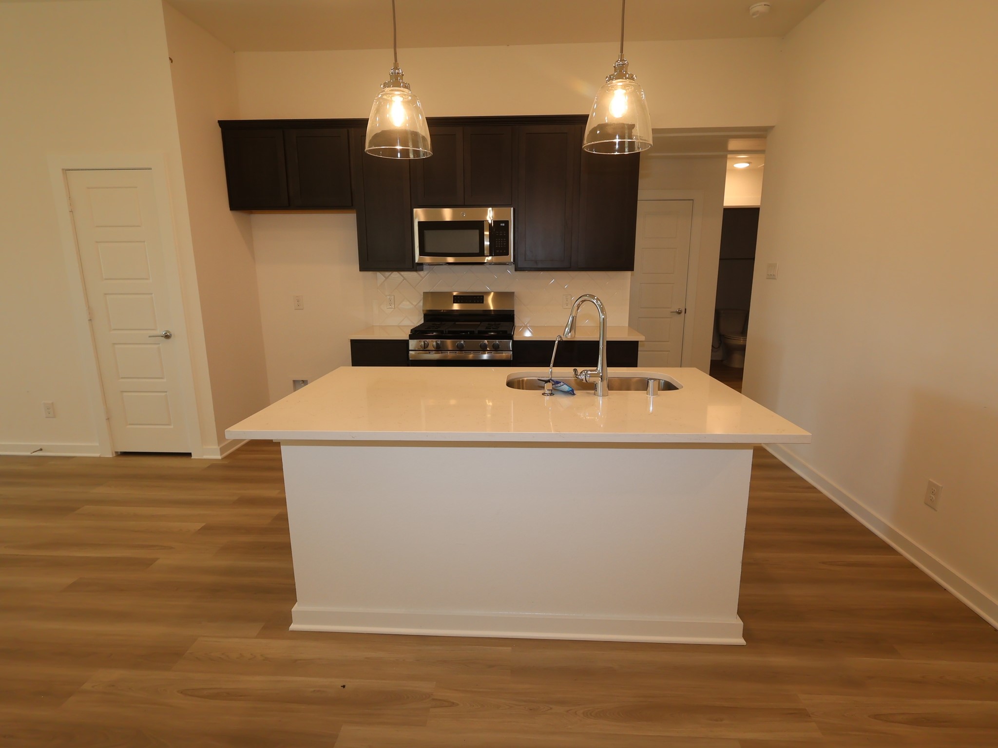 1058 Garnet Star Drive, La Marque, TX 77568 1058 Garnet Star Drive, La Marque, TX 77568