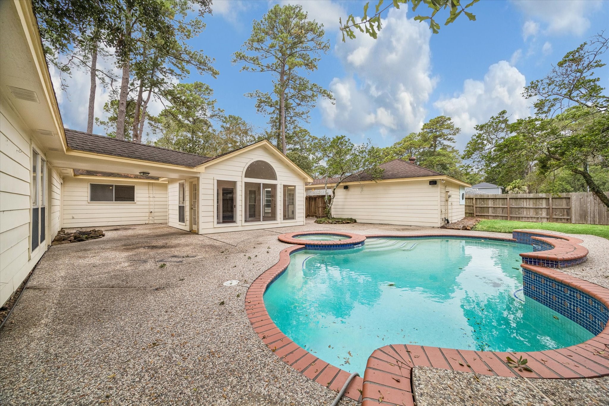 2007 Laurel Hill Drive, Kingwood, TX 77339