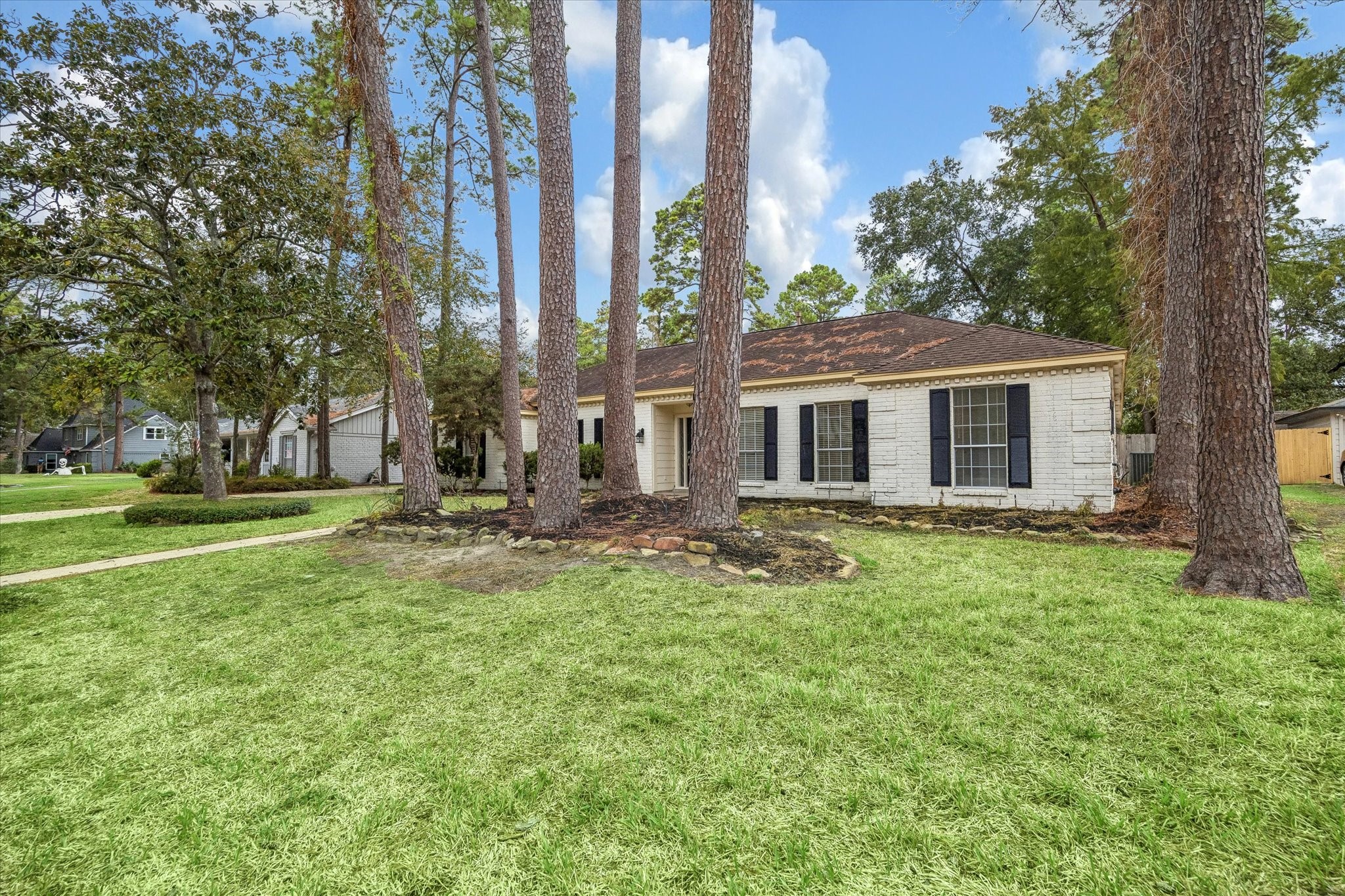 2007 Laurel Hill Drive, Kingwood, TX 77339