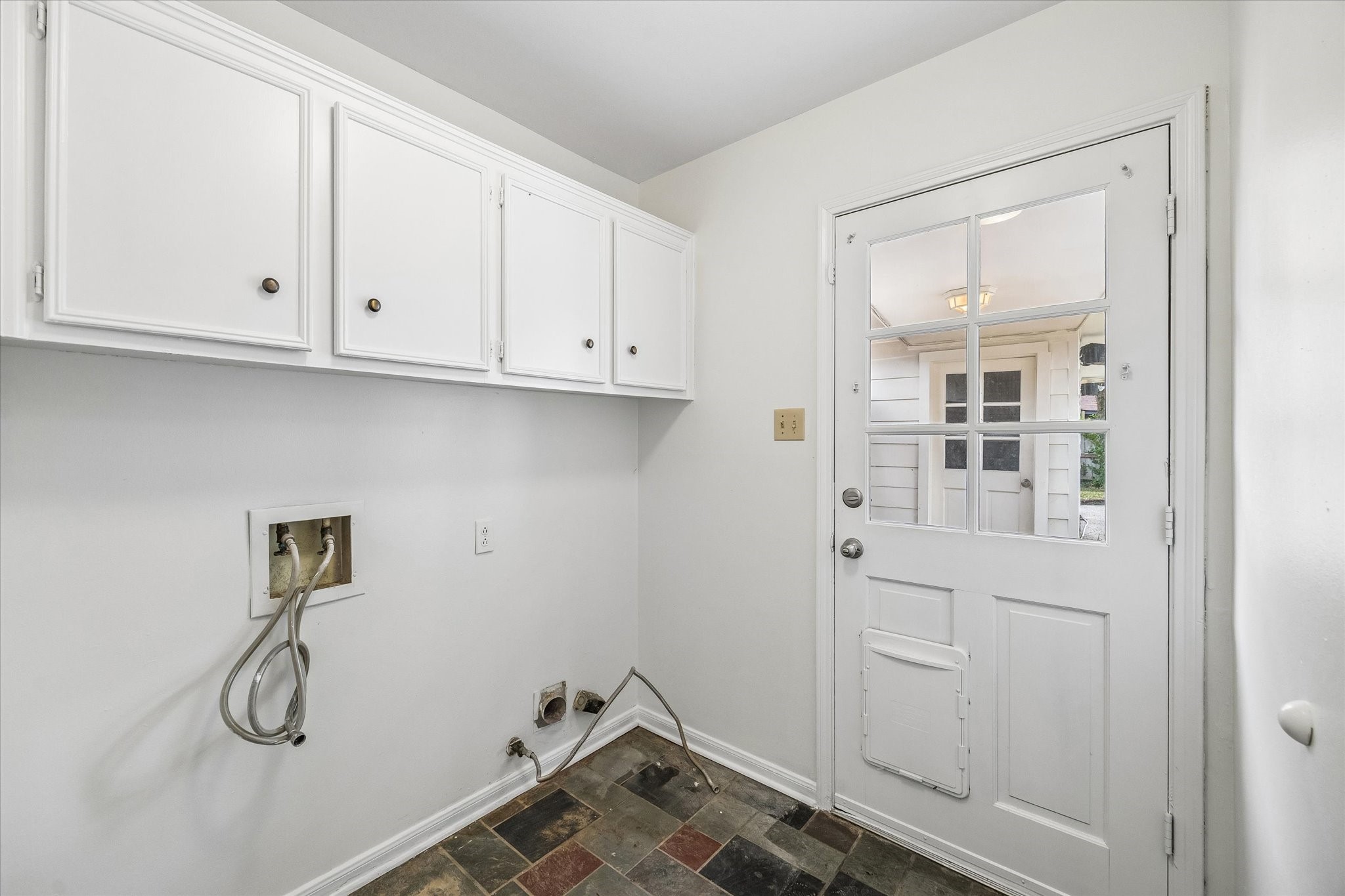 2007 Laurel Hill Drive, Kingwood, TX 77339