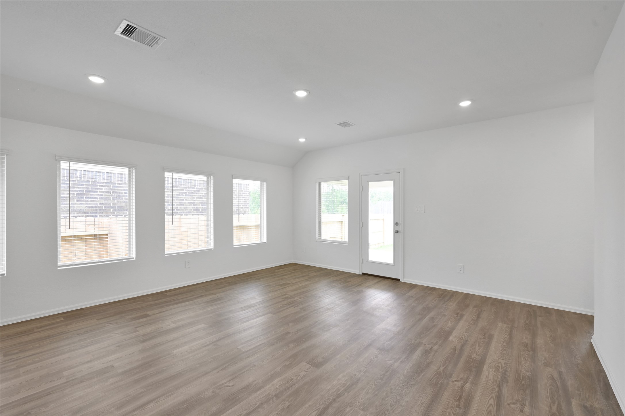 3609 Oakvale Drive, Conroe, TX 77301