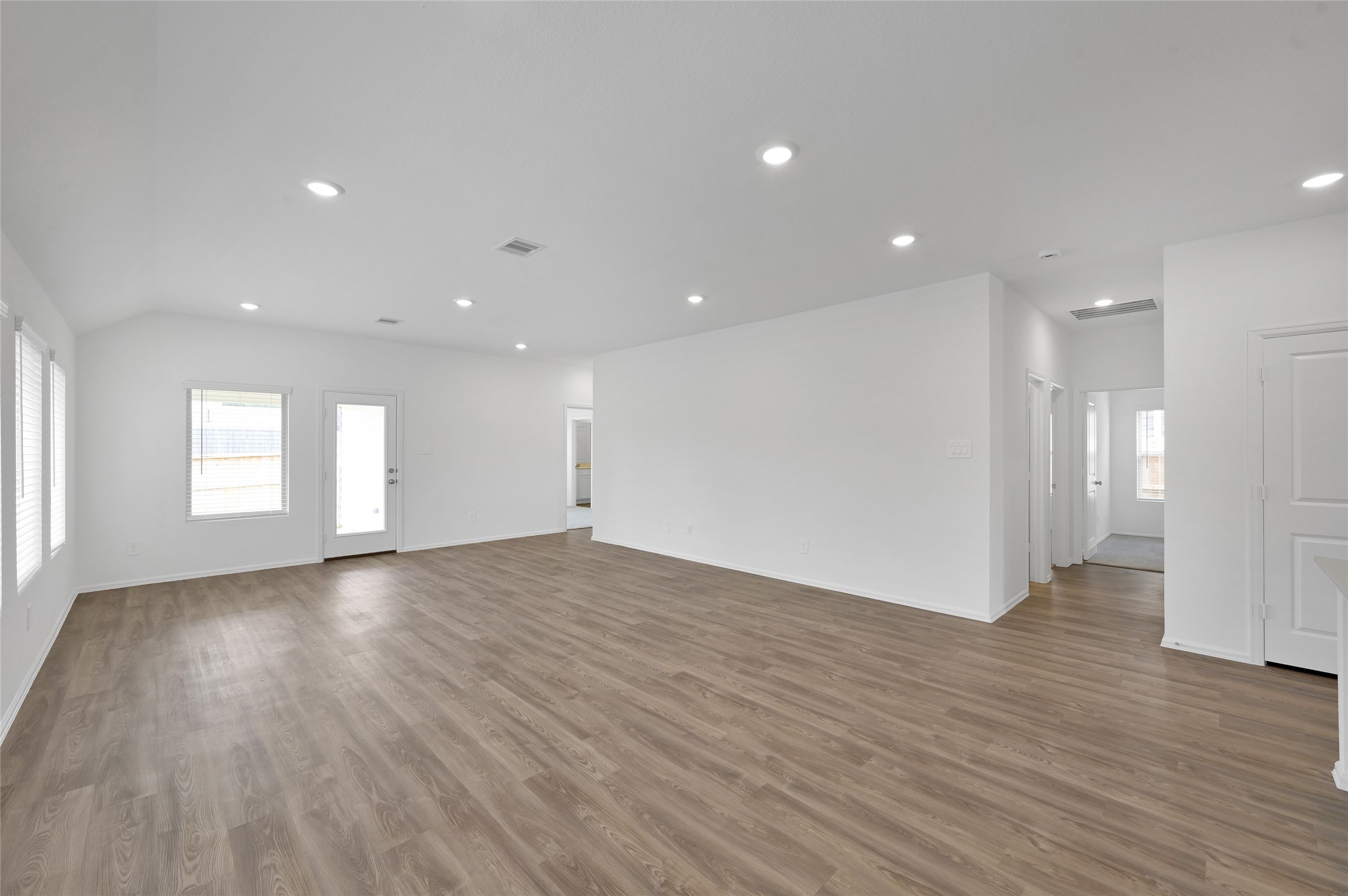 3609 Oakvale Drive, Conroe, TX 77301