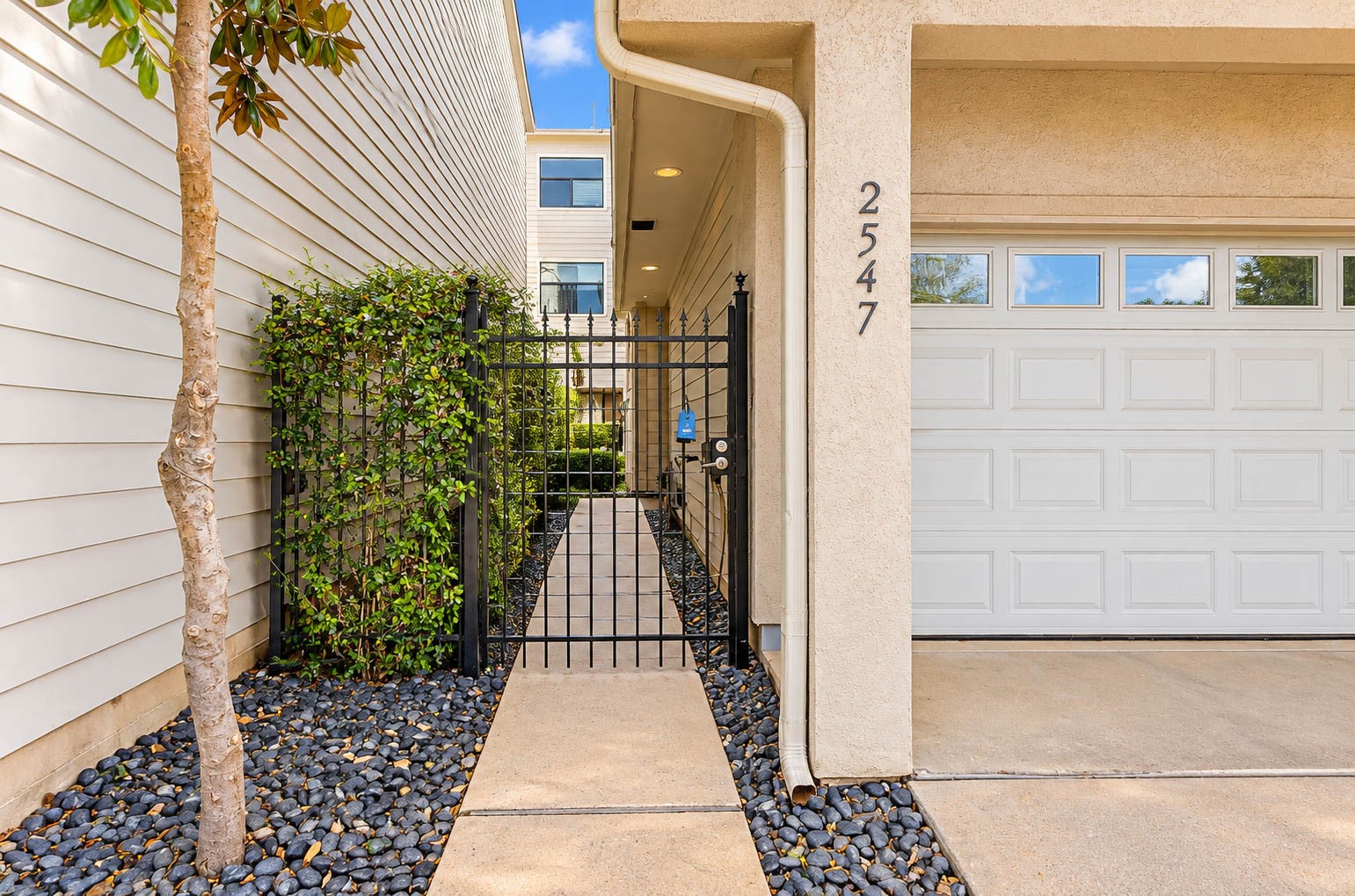 2547 Rusk Street, Houston, TX 77003