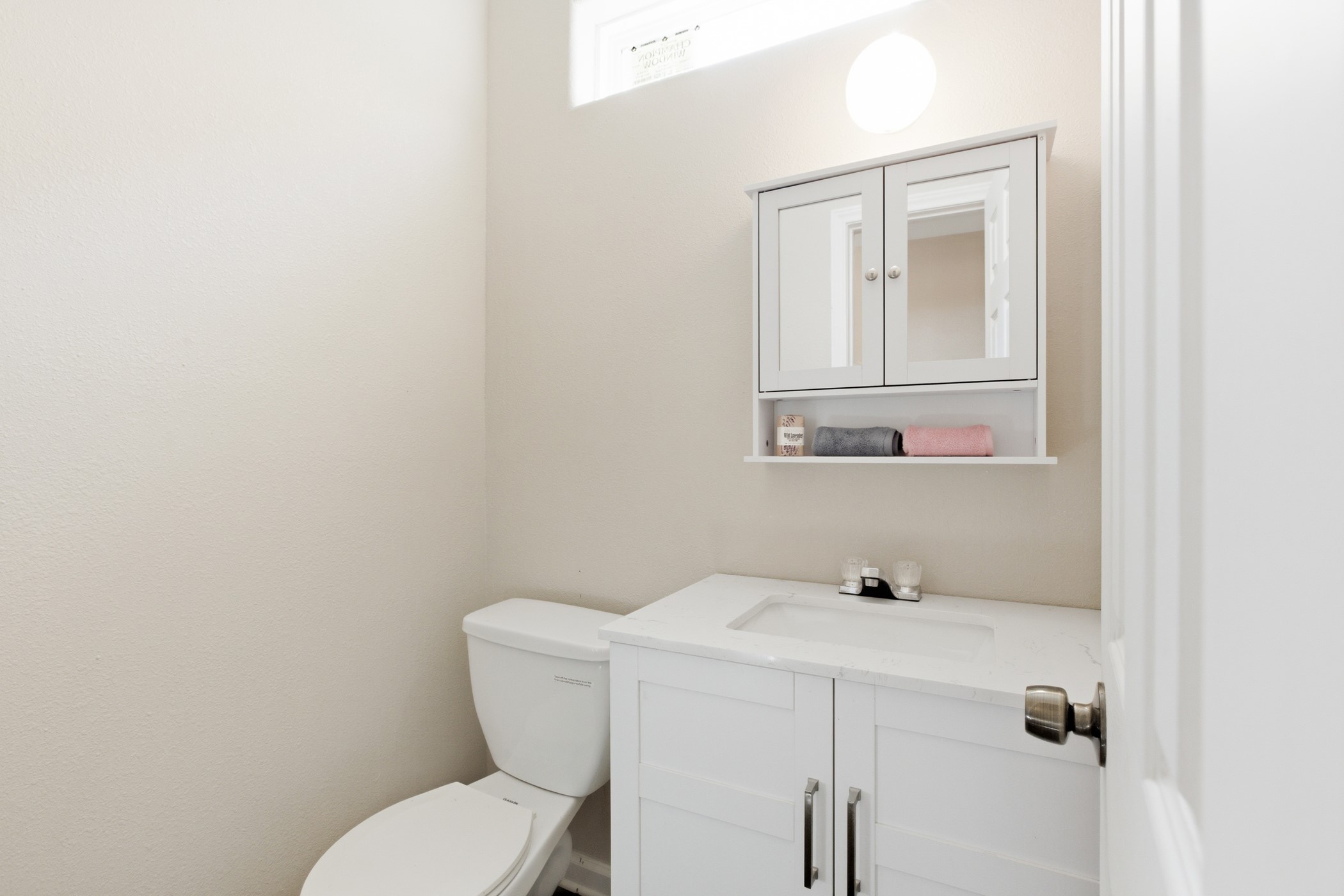 1/2 Bath no 2