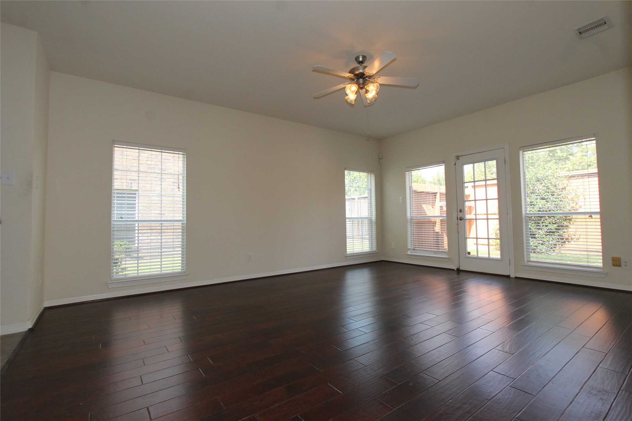 10930 Chazenwood Drive, Houston, TX 77064