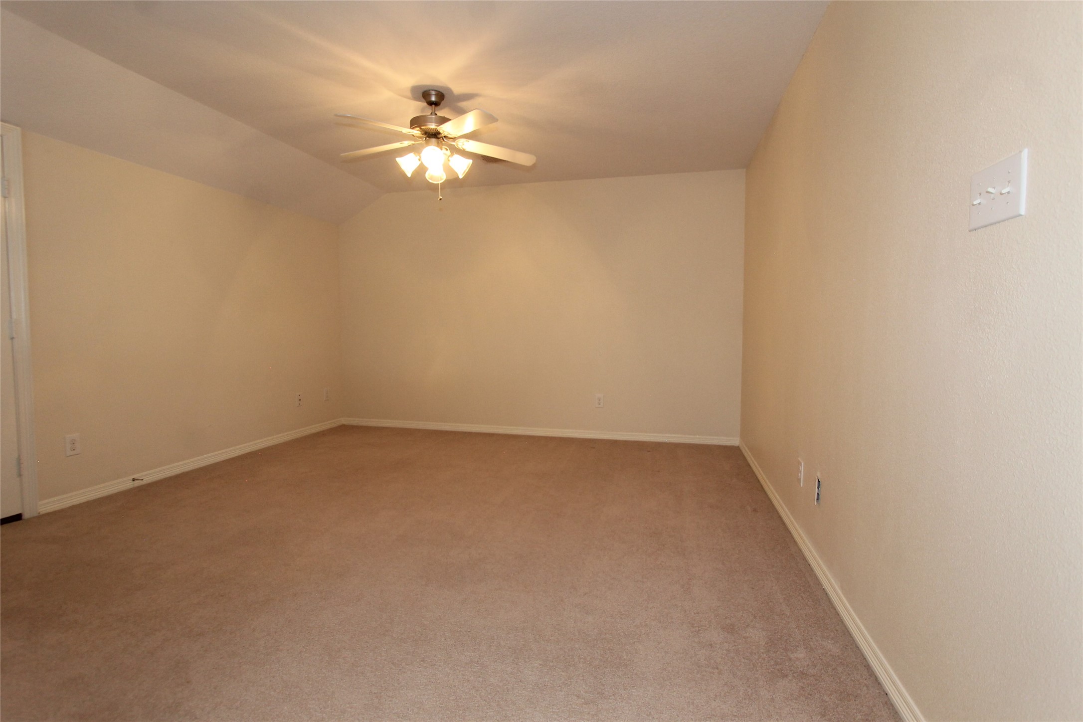 10930 Chazenwood Drive, Houston, TX 77064