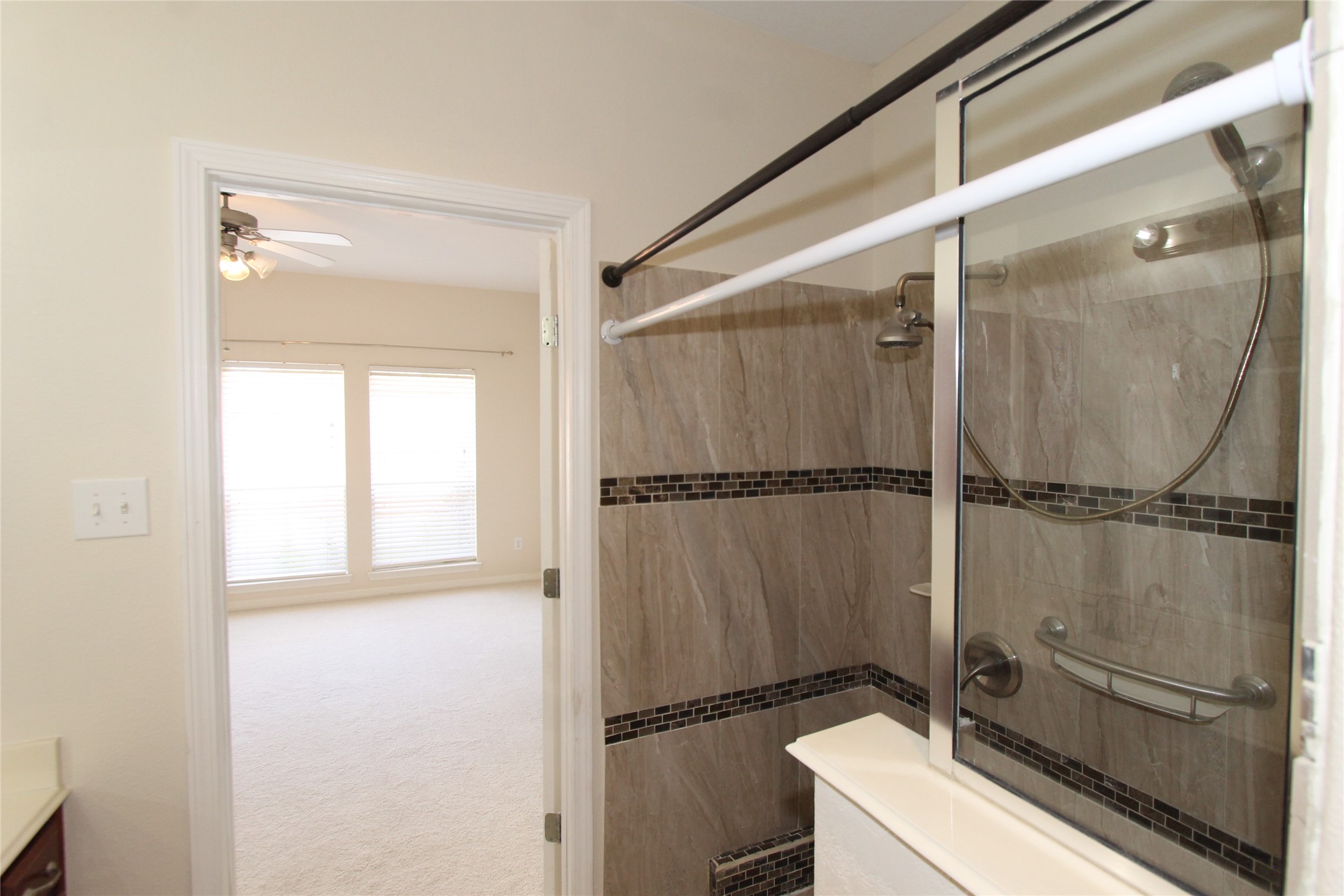 10930 Chazenwood Drive, Houston, TX 77064