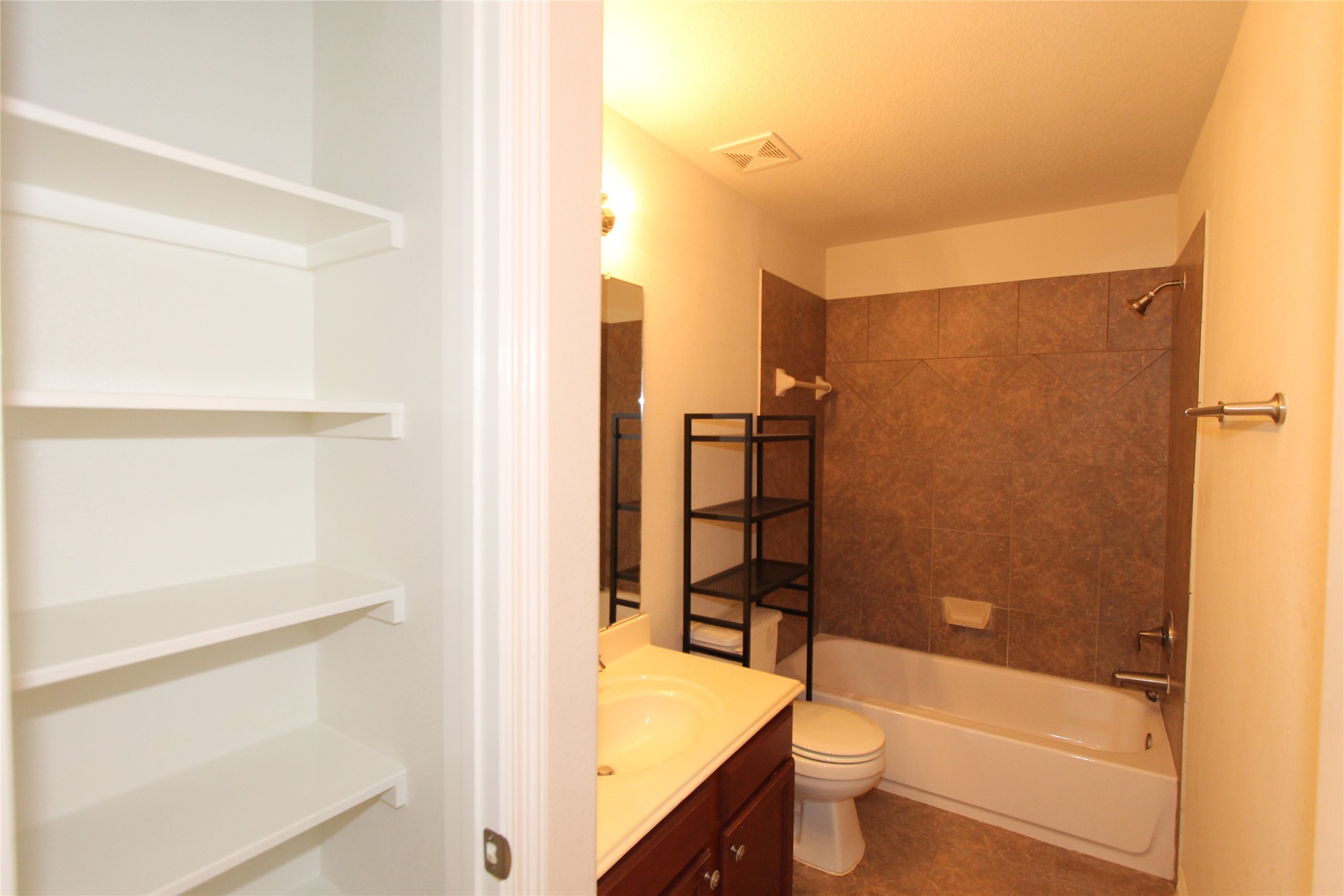 10930 Chazenwood Drive, Houston, TX 77064