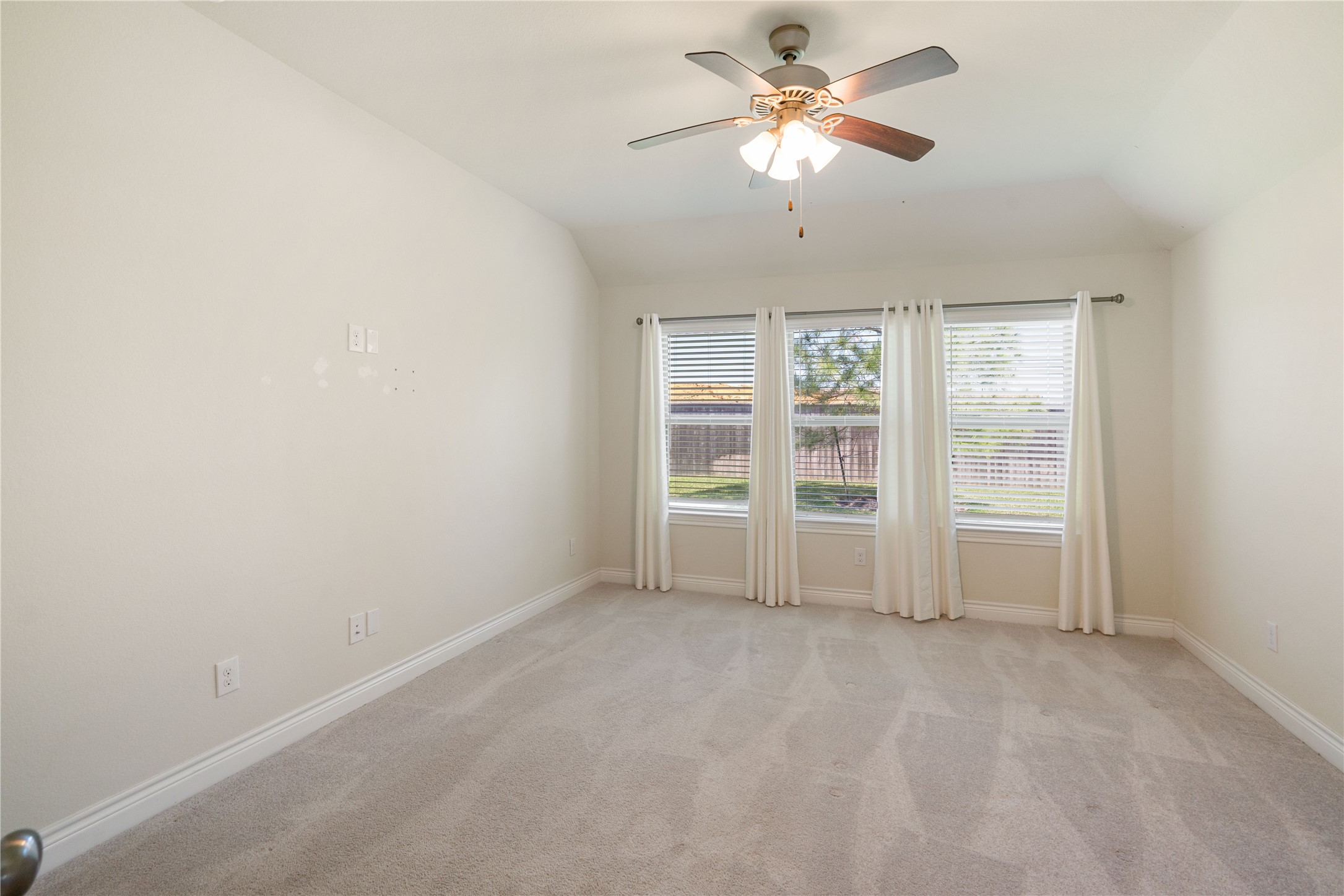 67 Pioneer Canyon Place, Tomball, TX 77375 67 Pioneer Canyon Place, Tomball, TX 77375