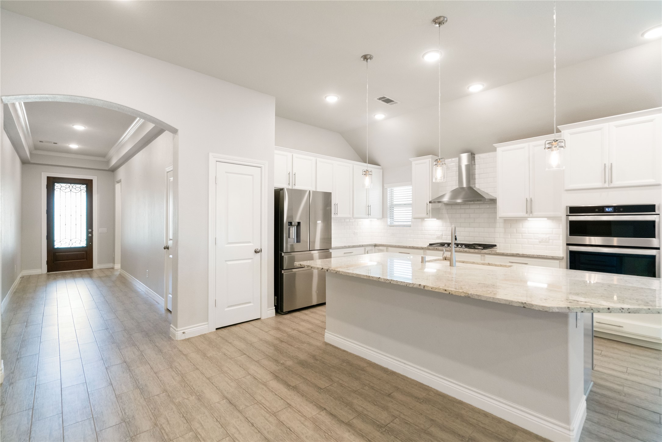 67 Pioneer Canyon Place, Tomball, TX 77375
