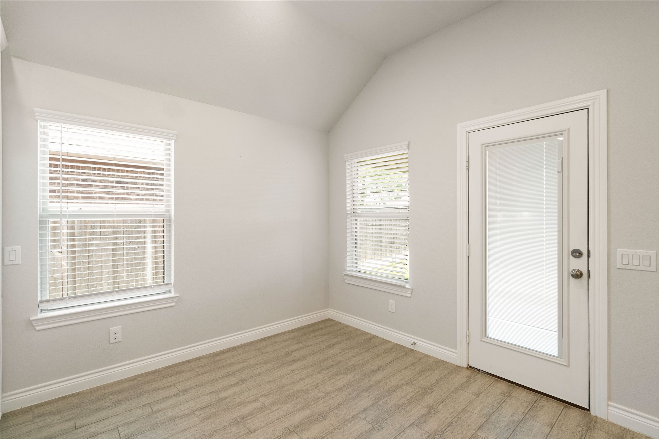 67 Pioneer Canyon Place, Tomball, TX 77375