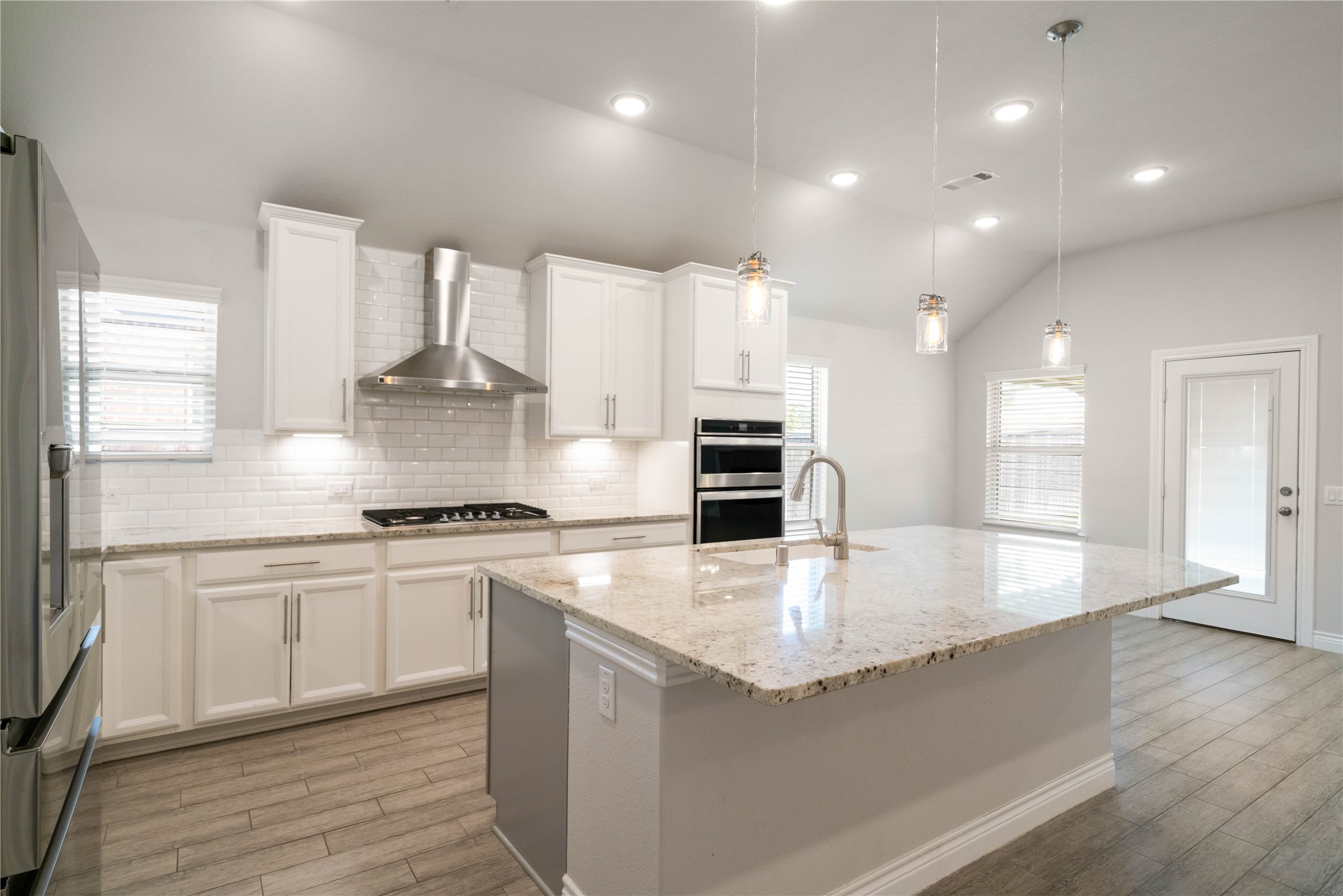 67 Pioneer Canyon Place, Tomball, TX 77375