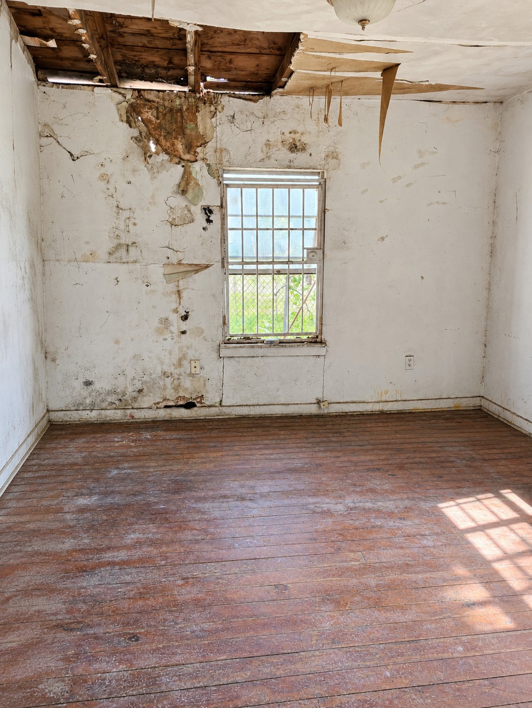 2305 Elysian Street, Houston, TX 77026