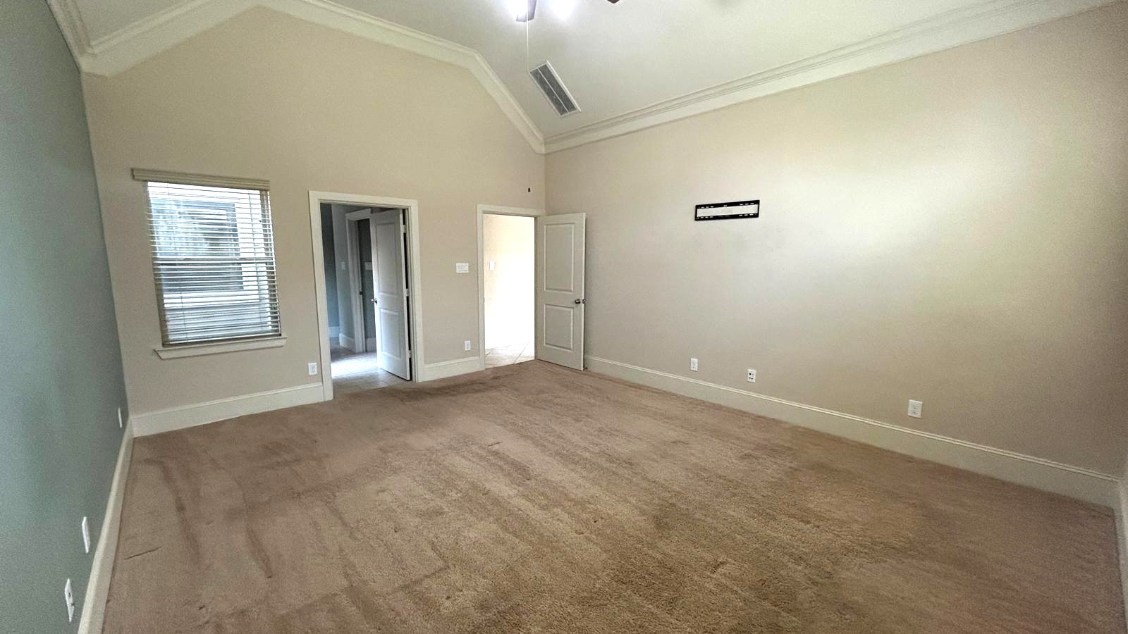 Nice size primary bedroom