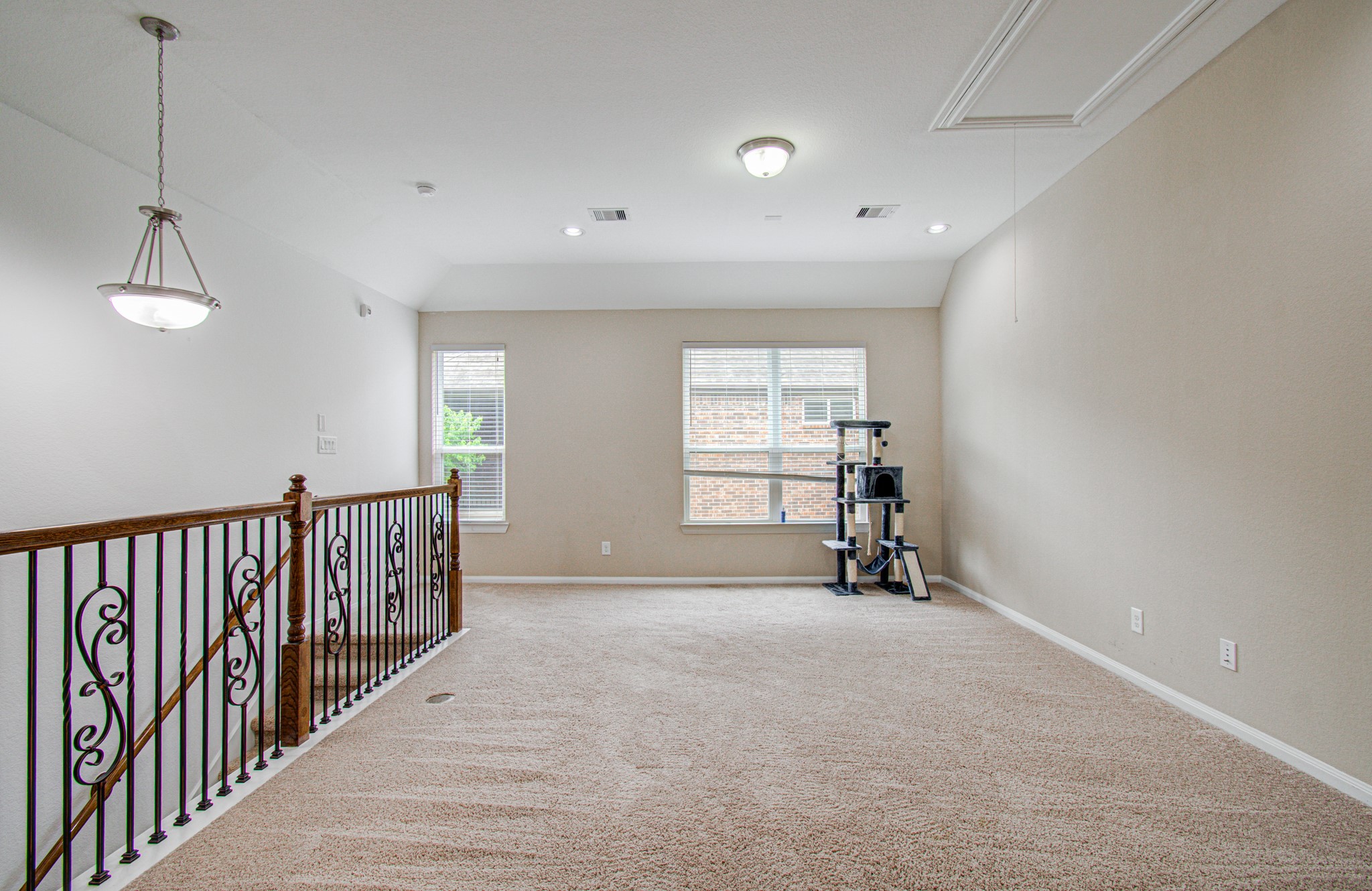 13812 N Lake Branch Lane, Houston, TX 77044