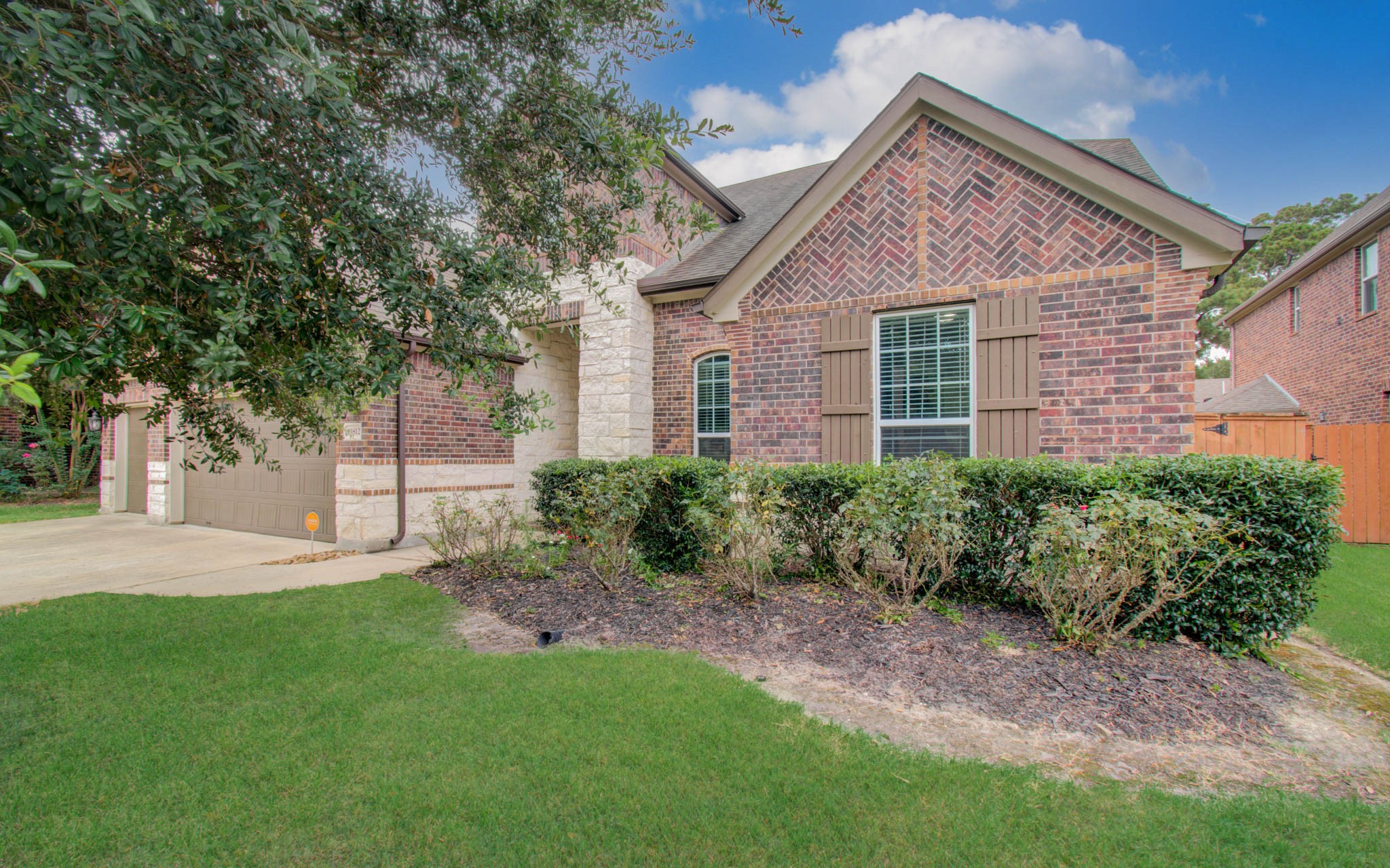 13812 N Lake Branch Lane, Houston, TX 77044 13812 N Lake Branch Lane, Houston, TX 77044