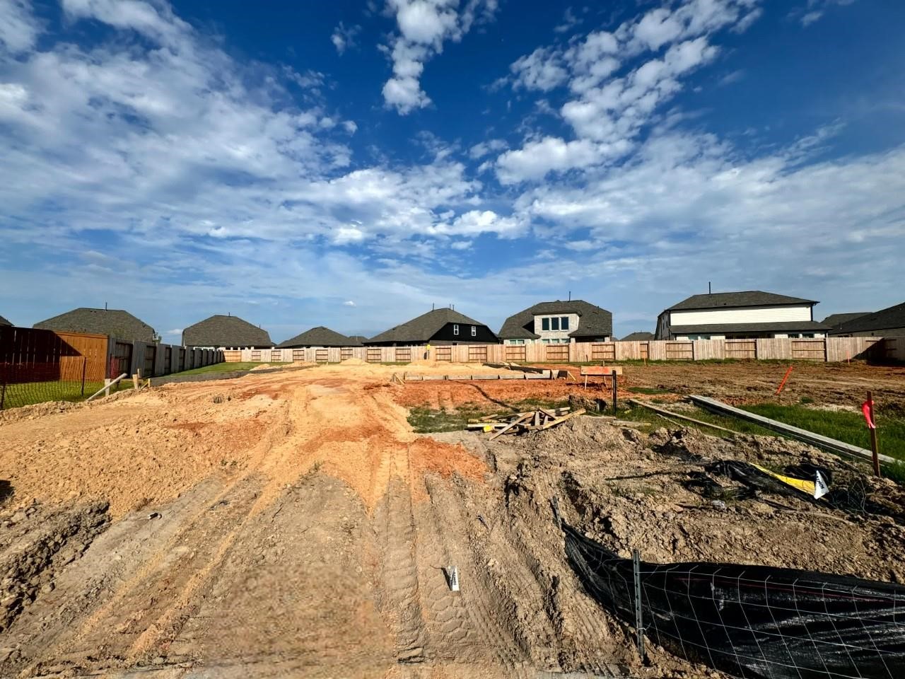 18749 Loom Drive, Conroe, TX 77306