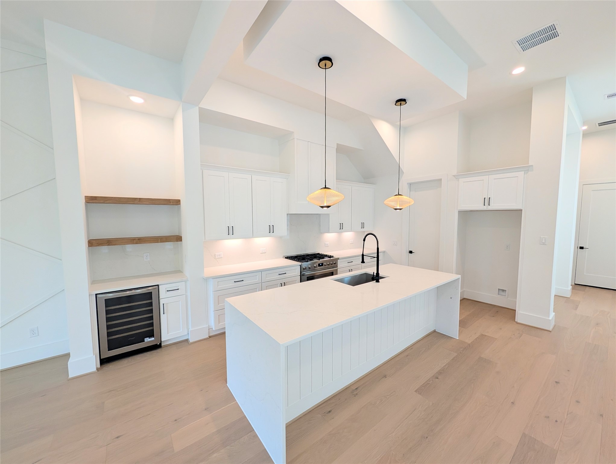 Alternate view if beautifully appointed kitchen