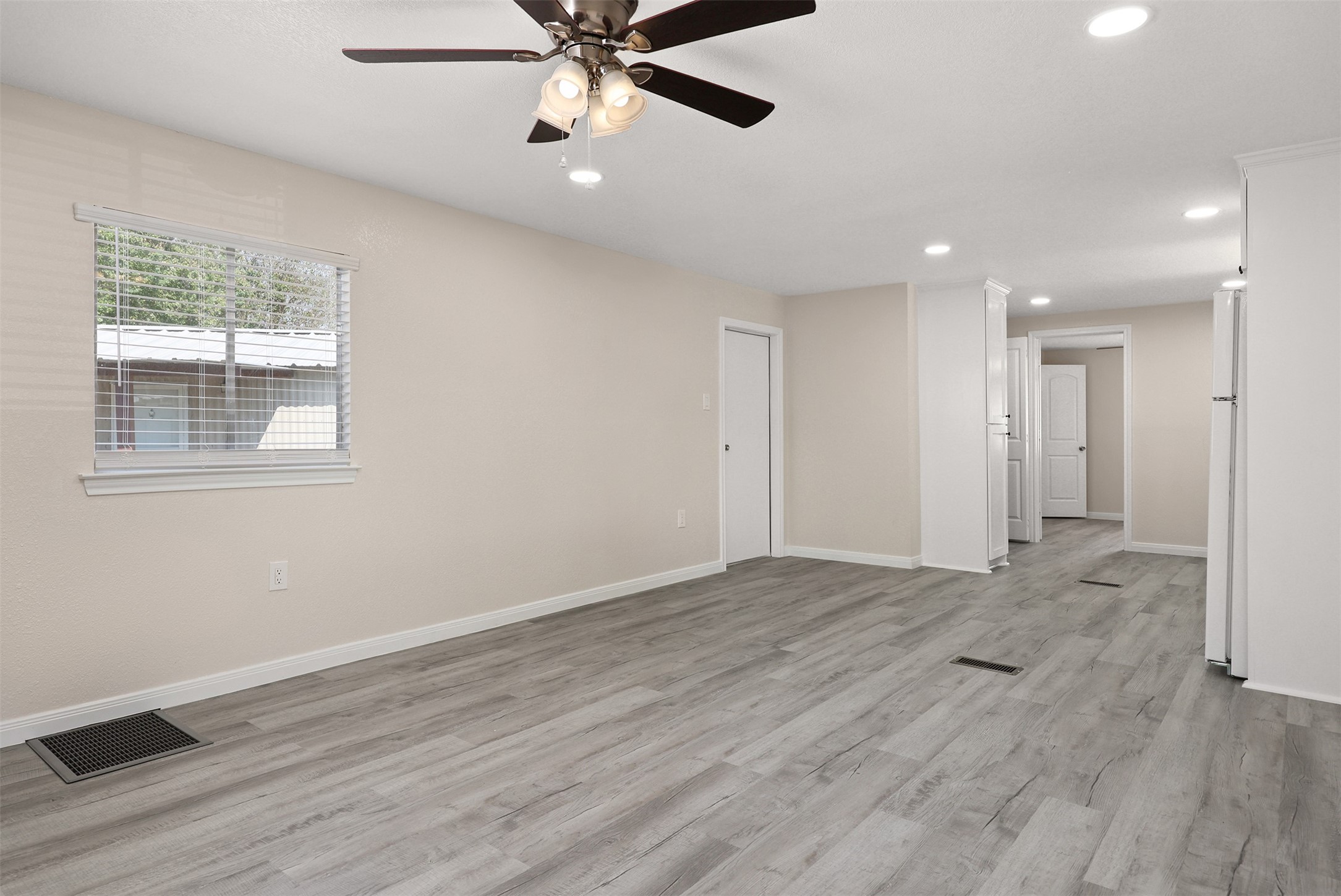 2222 N Austin Avenue, #30, Pearland, TX 77581