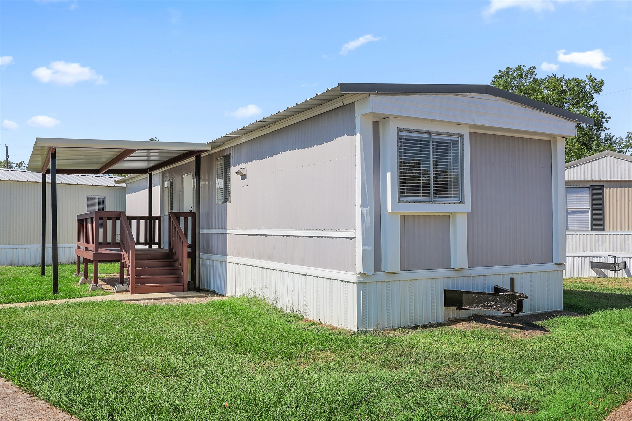 2222 N Austin Avenue, #30, Pearland, TX 77581 2222 N Austin Avenue, #30, Pearland, TX 77581