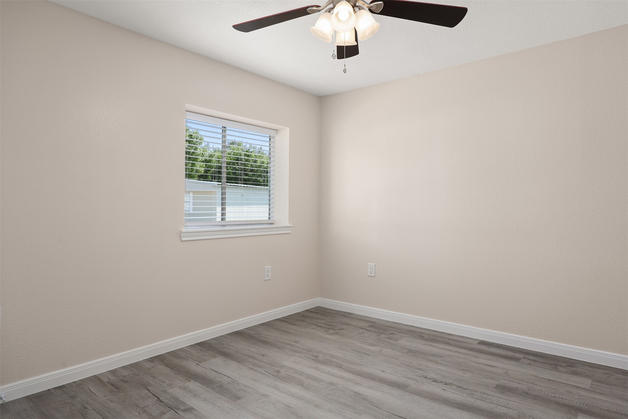 2222 N Austin Avenue, #30, Pearland, TX 77581