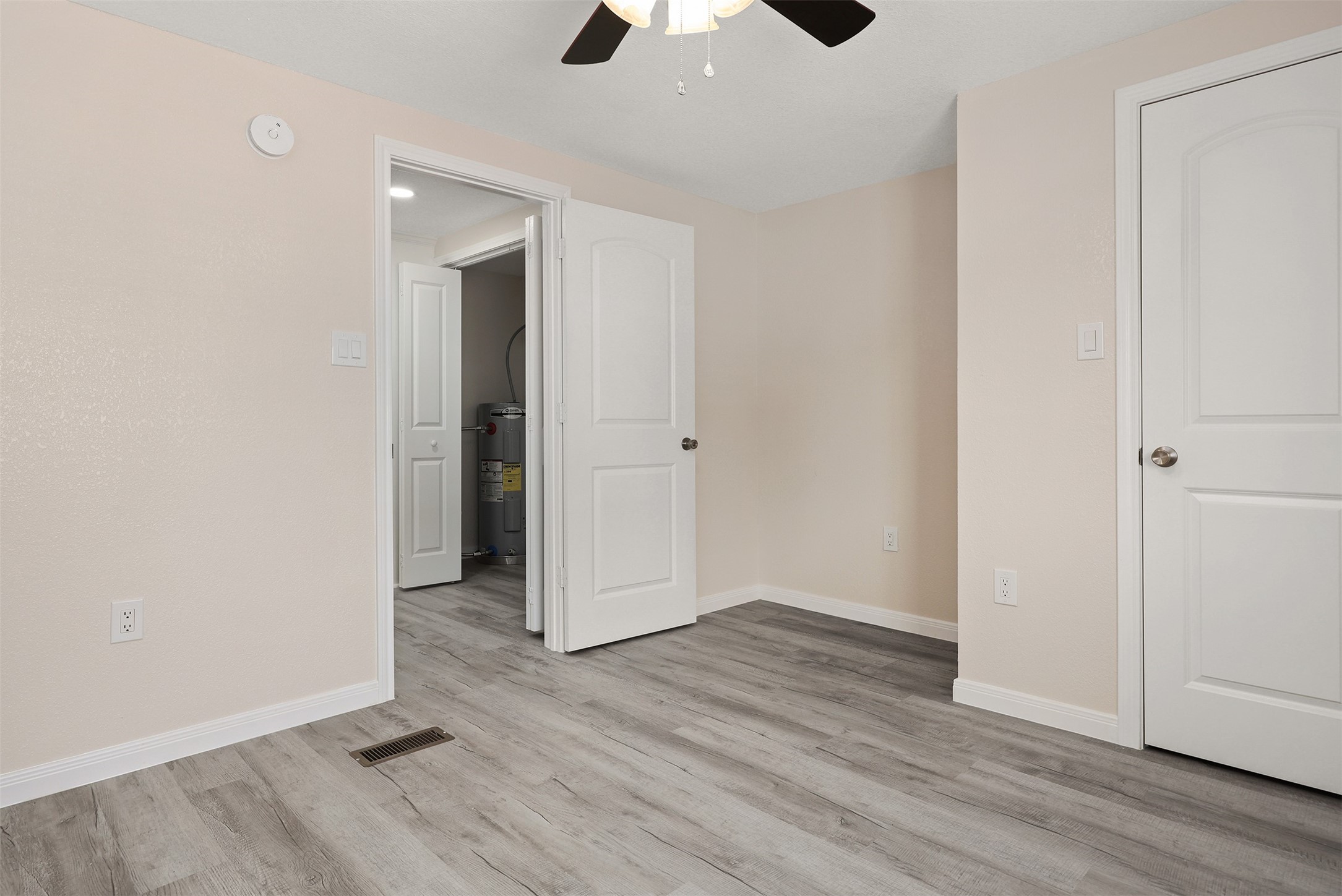 2222 N Austin Avenue, #30, Pearland, TX 77581