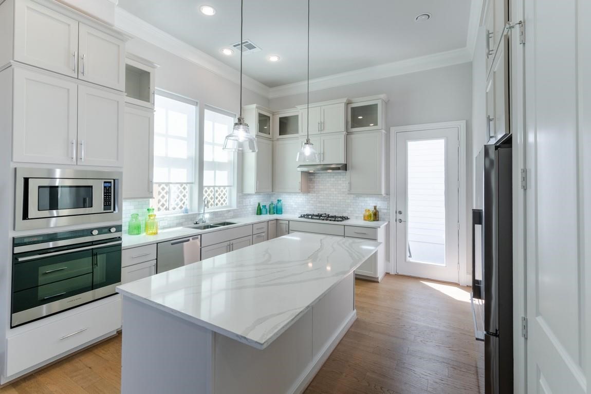 Spacious kitchen with LARGE island. Spacious kitchen with LARGE island.