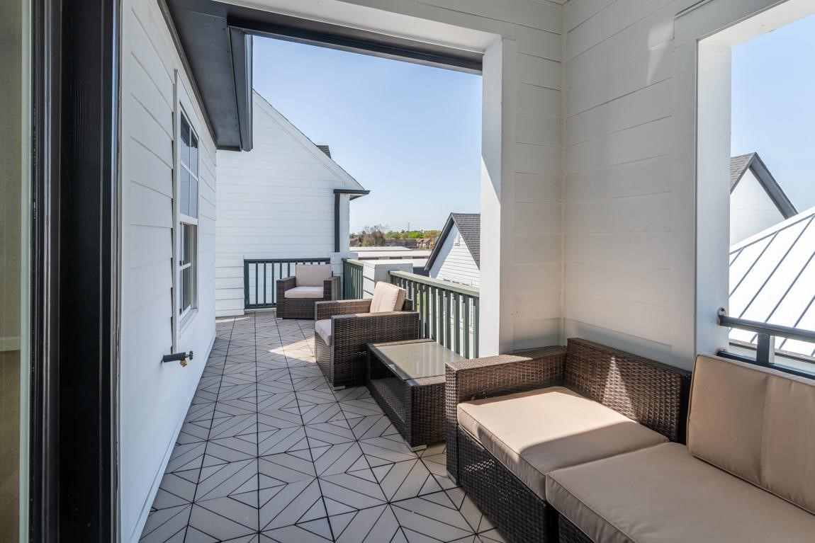 Wrap-around, partially-covered rooftop terrace. Perfect for private outdoor entertainment!