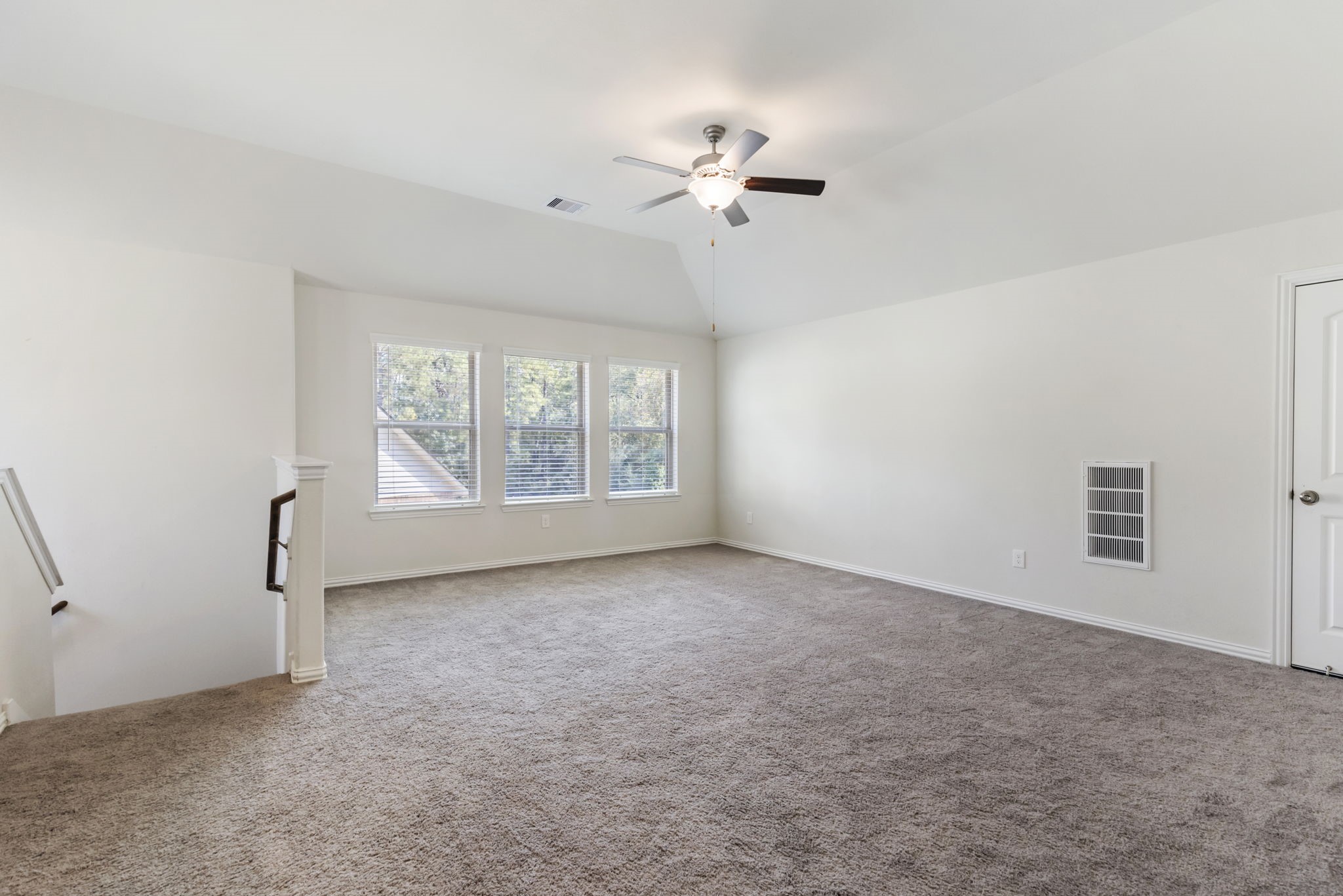 28068 Dove Chase Drive, Spring, TX 77386