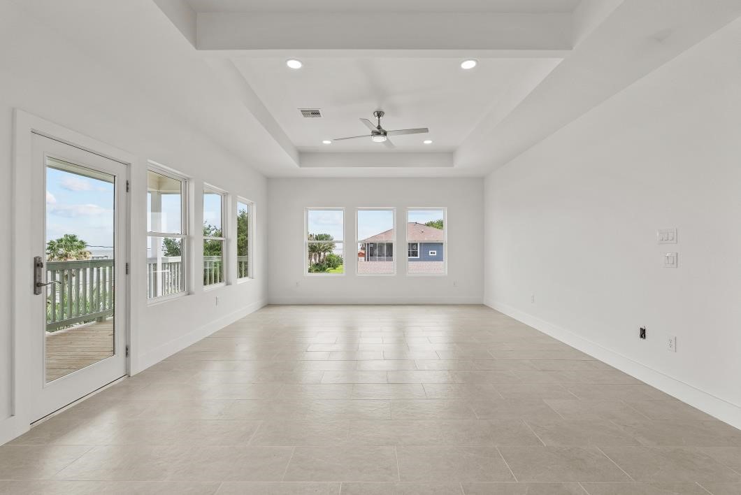 512 2nd, San Leon, TX 77539