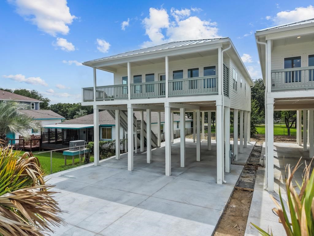 512 2nd, San Leon, TX 77539