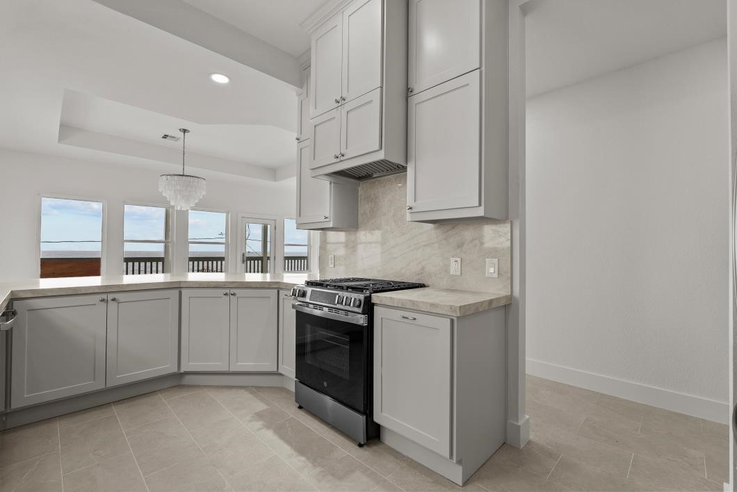 512 2nd, San Leon, TX 77539