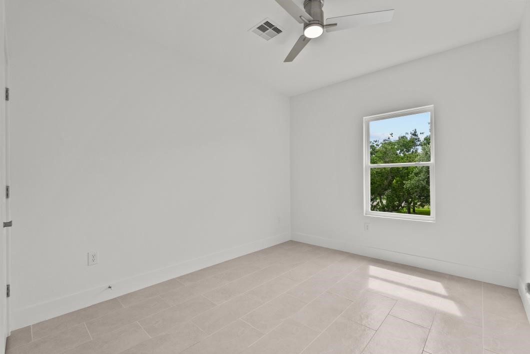 512 2nd, San Leon, TX 77539