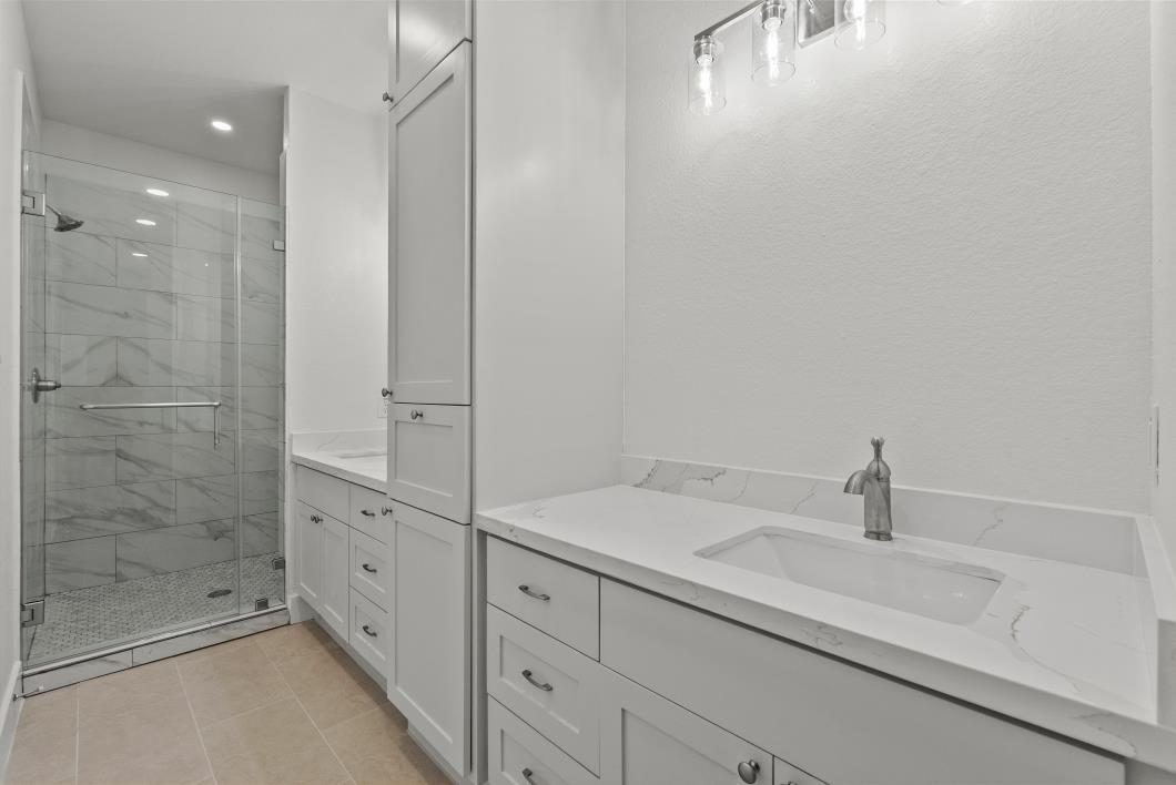 512 2nd, San Leon, TX 77539