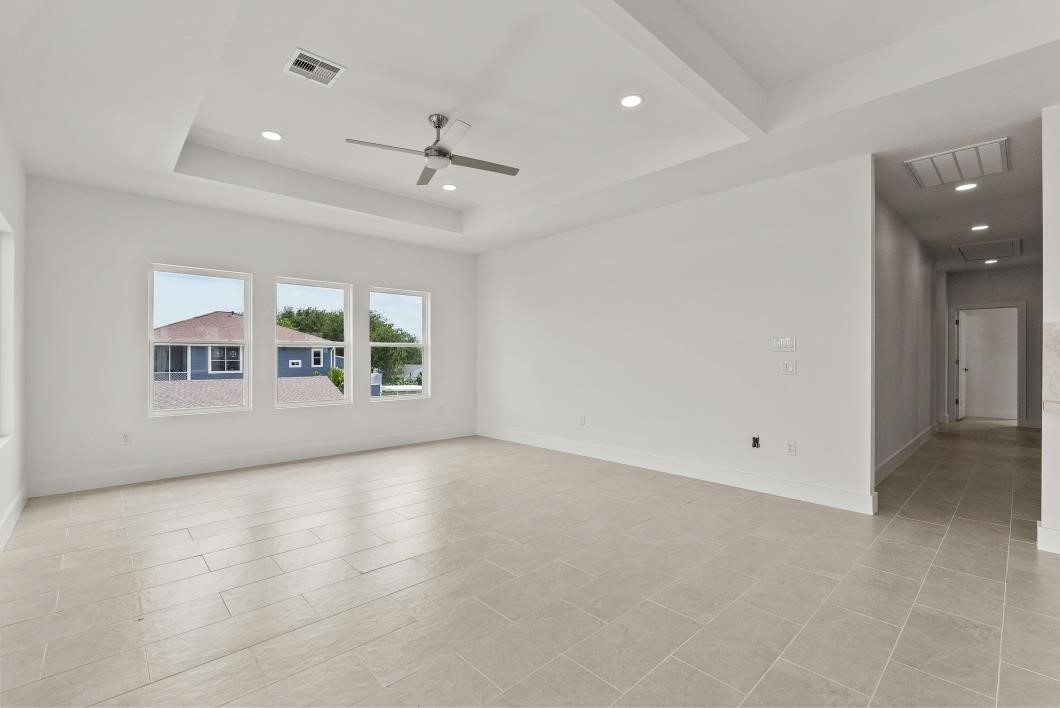 512 2nd, San Leon, TX 77539
