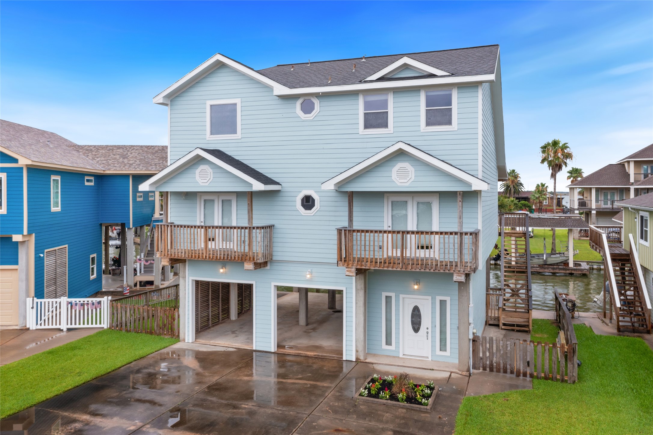 1110 Papeete Street, Tiki Island, TX 77554