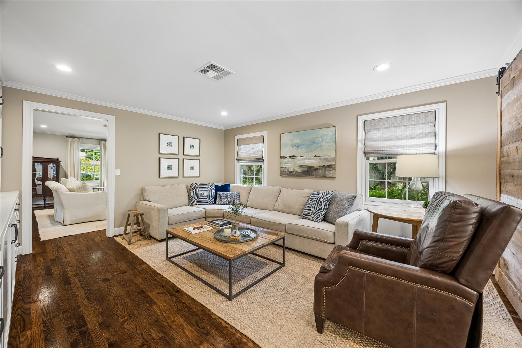 2419 Avalon Place, Houston, TX 77019