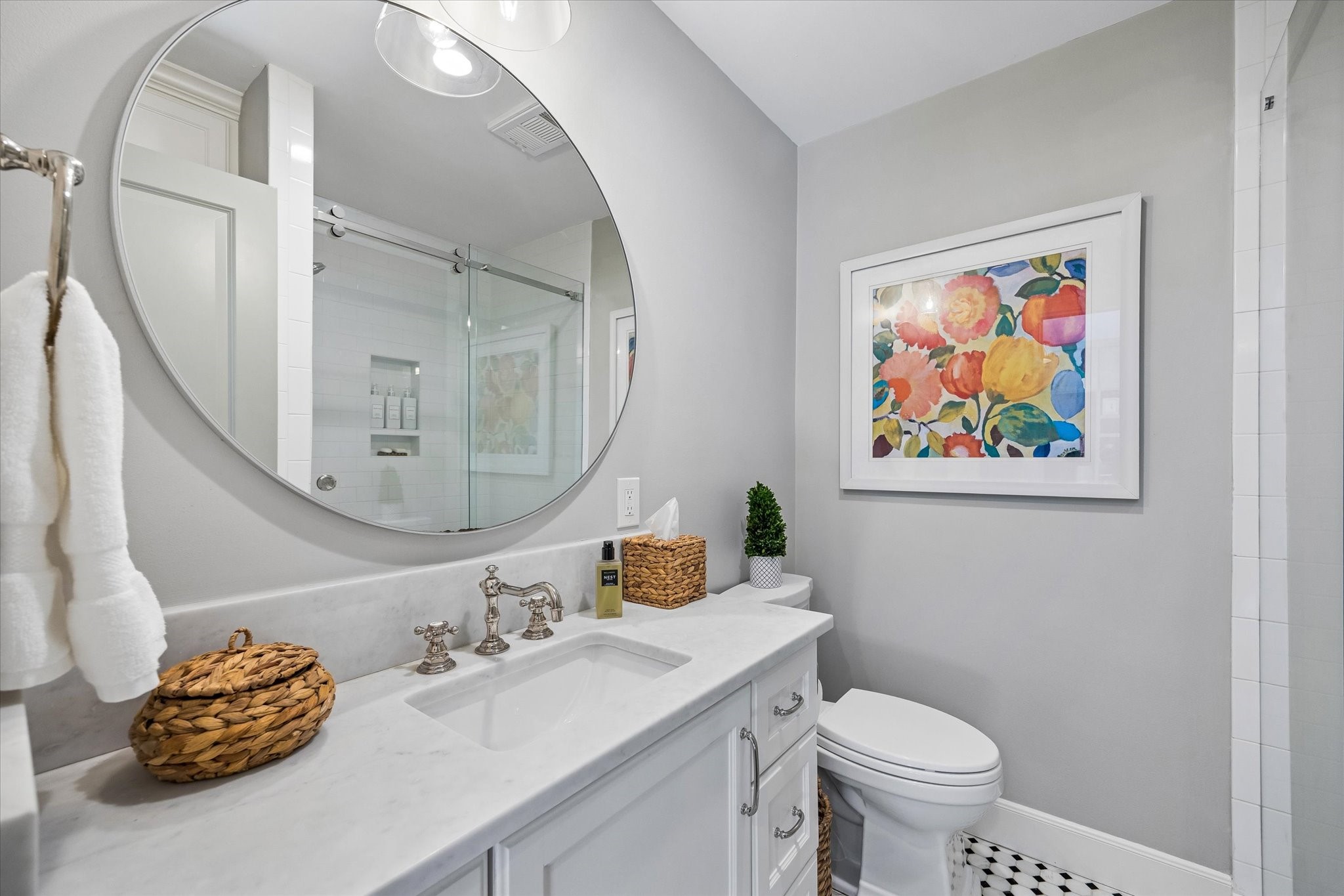 2419 Avalon Place, Houston, TX 77019