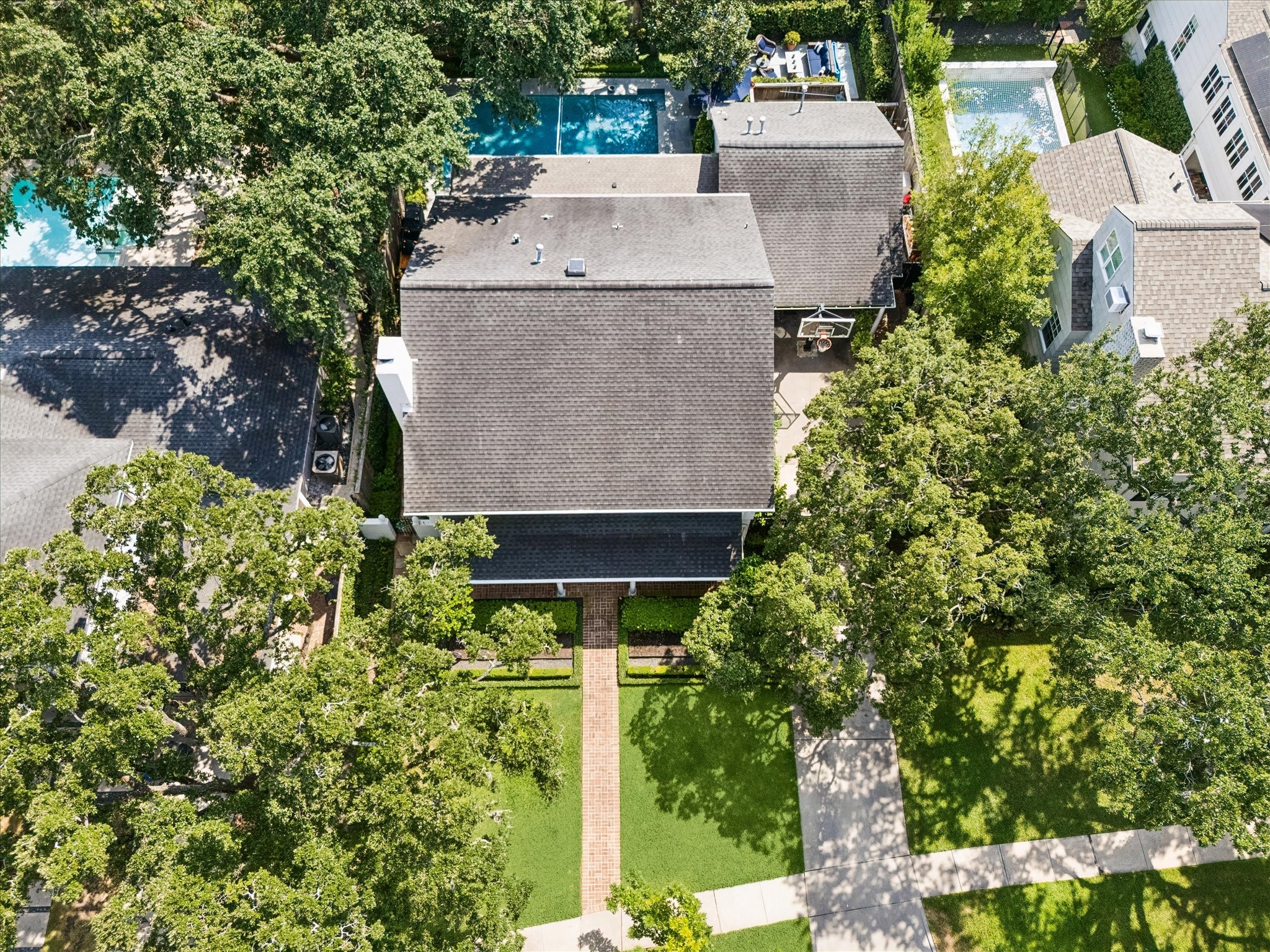 2419 Avalon Place, Houston, TX 77019