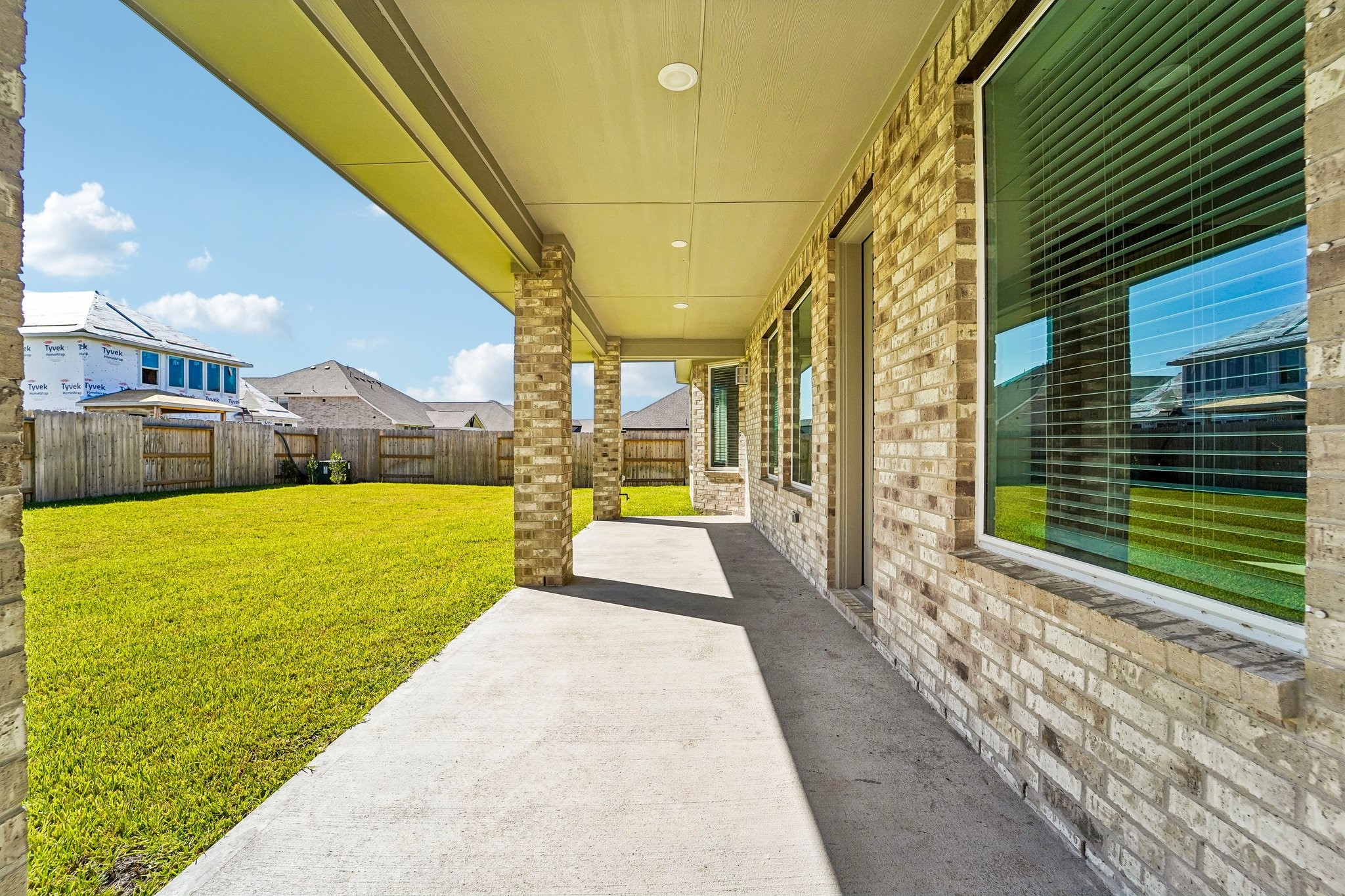 6112 Golden Plover Lane, Pearland, TX 77584